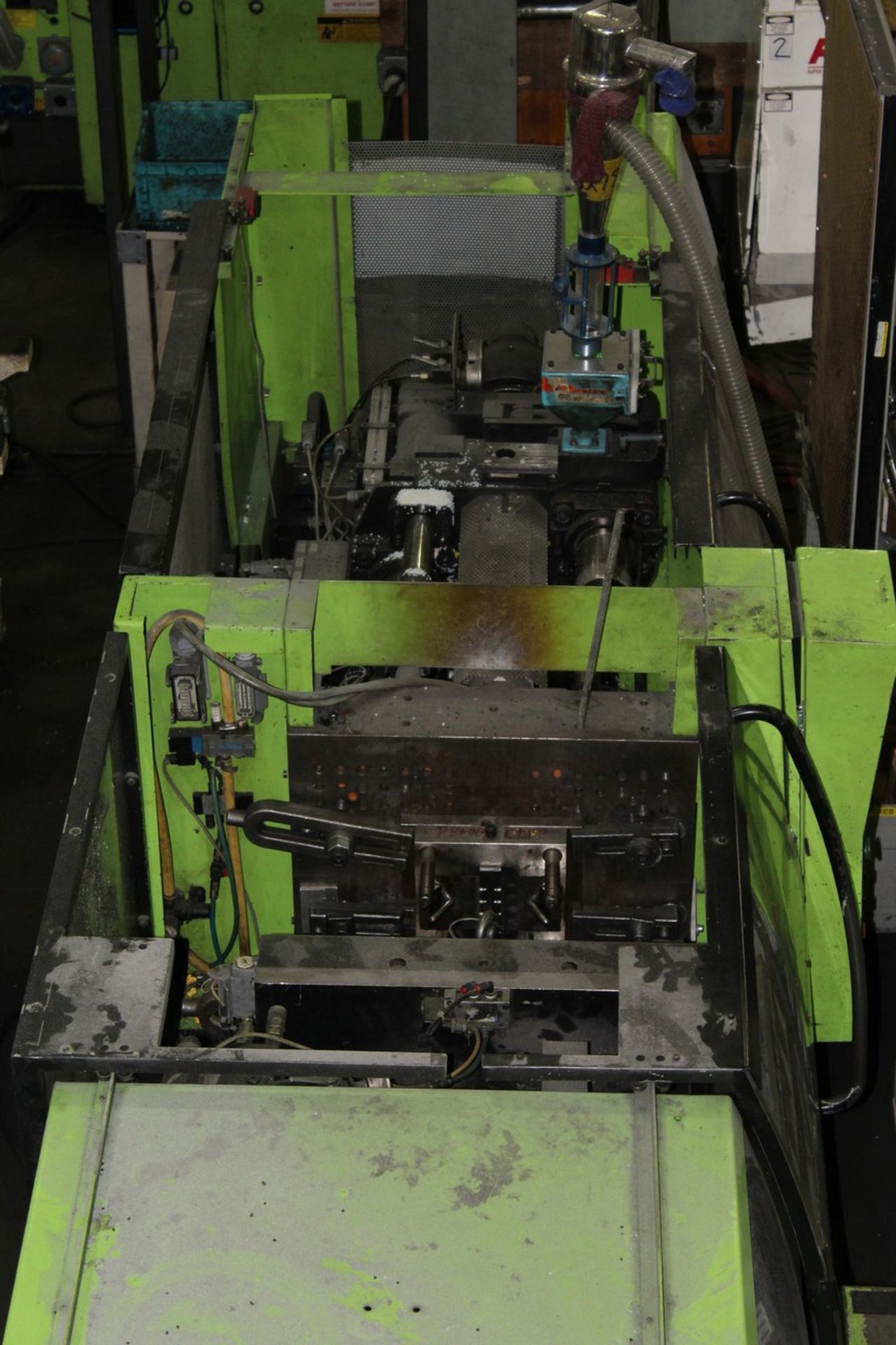 ENGEL ES 330/70 HL 70-TON INJECTION MOLDER - Image 11 of 17