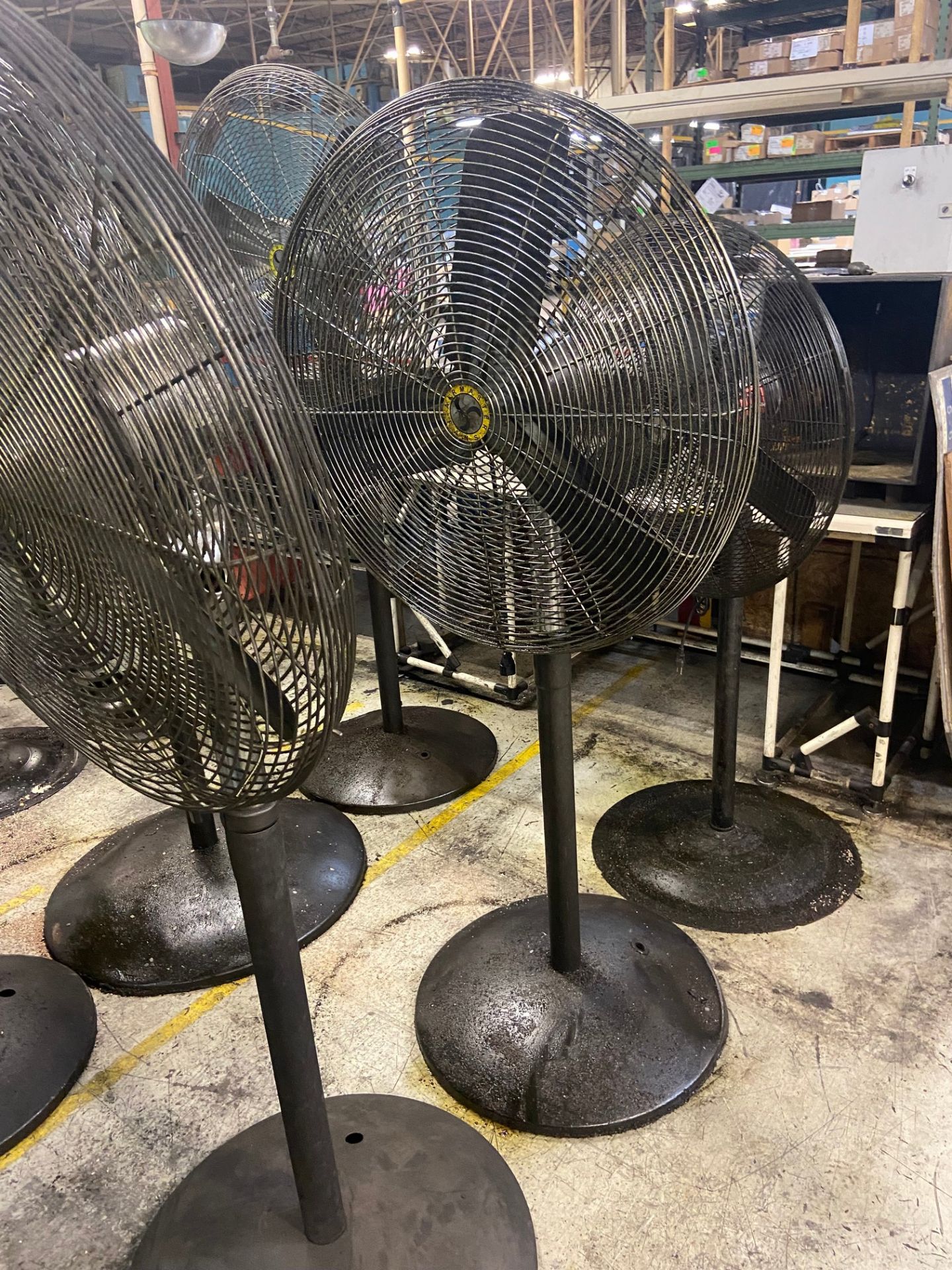 LOT (4) AIR MASTER FLOOR FANS, 32" - Image 2 of 2