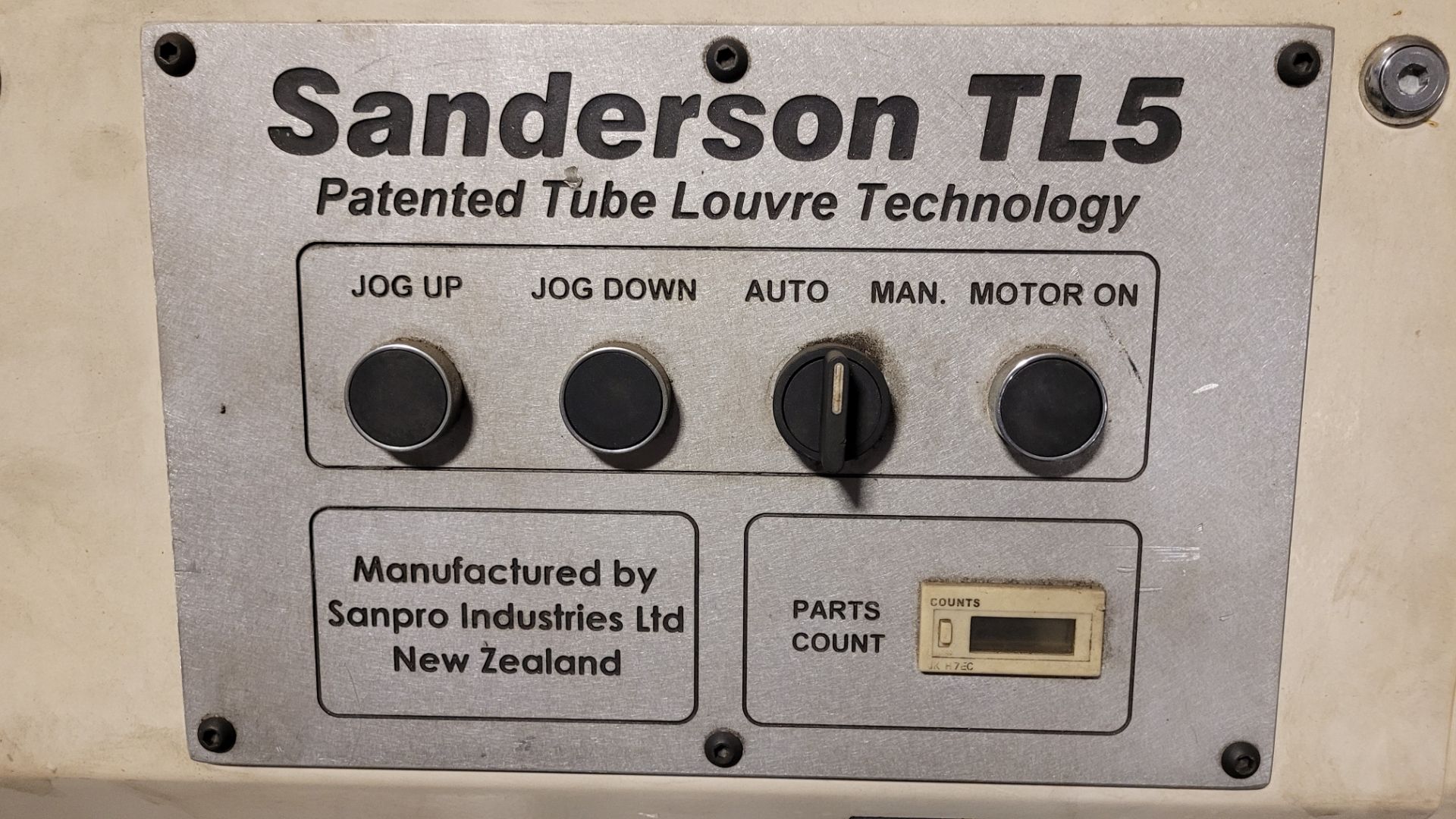 SANDERSON MOCEL TL5 AUTOMATIC TUBE LOUVERING MACHINE (RIGGING FEE $50) - Image 3 of 5