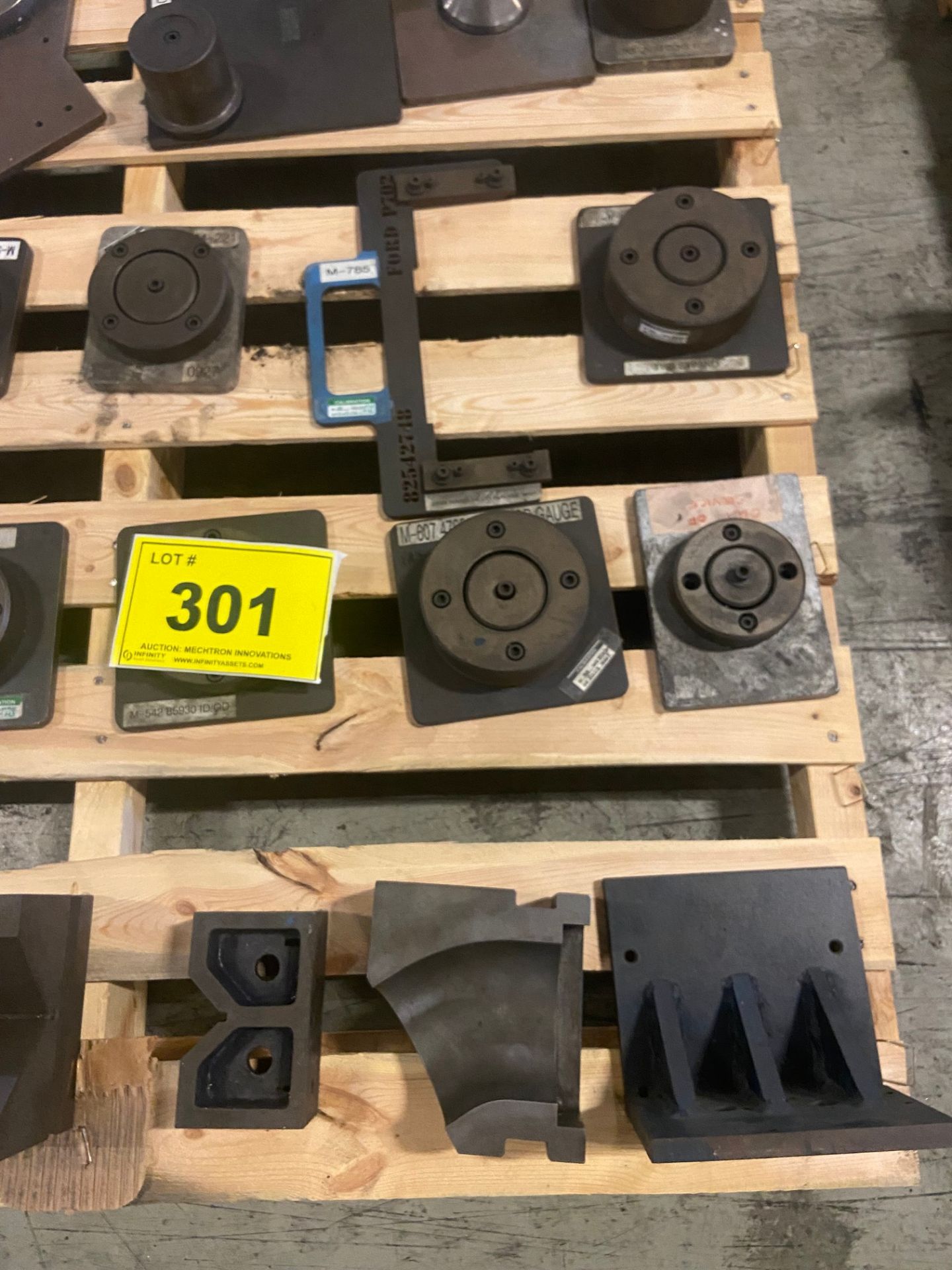 PALLET OF ID/OD GAUGES & ASSORTED TOOLING - Image 2 of 4