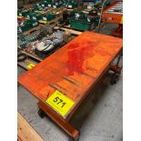 PORTABLE DIE LIFT TABLE ON CASTORS, 1650 LBS, C/W 19" X 39"