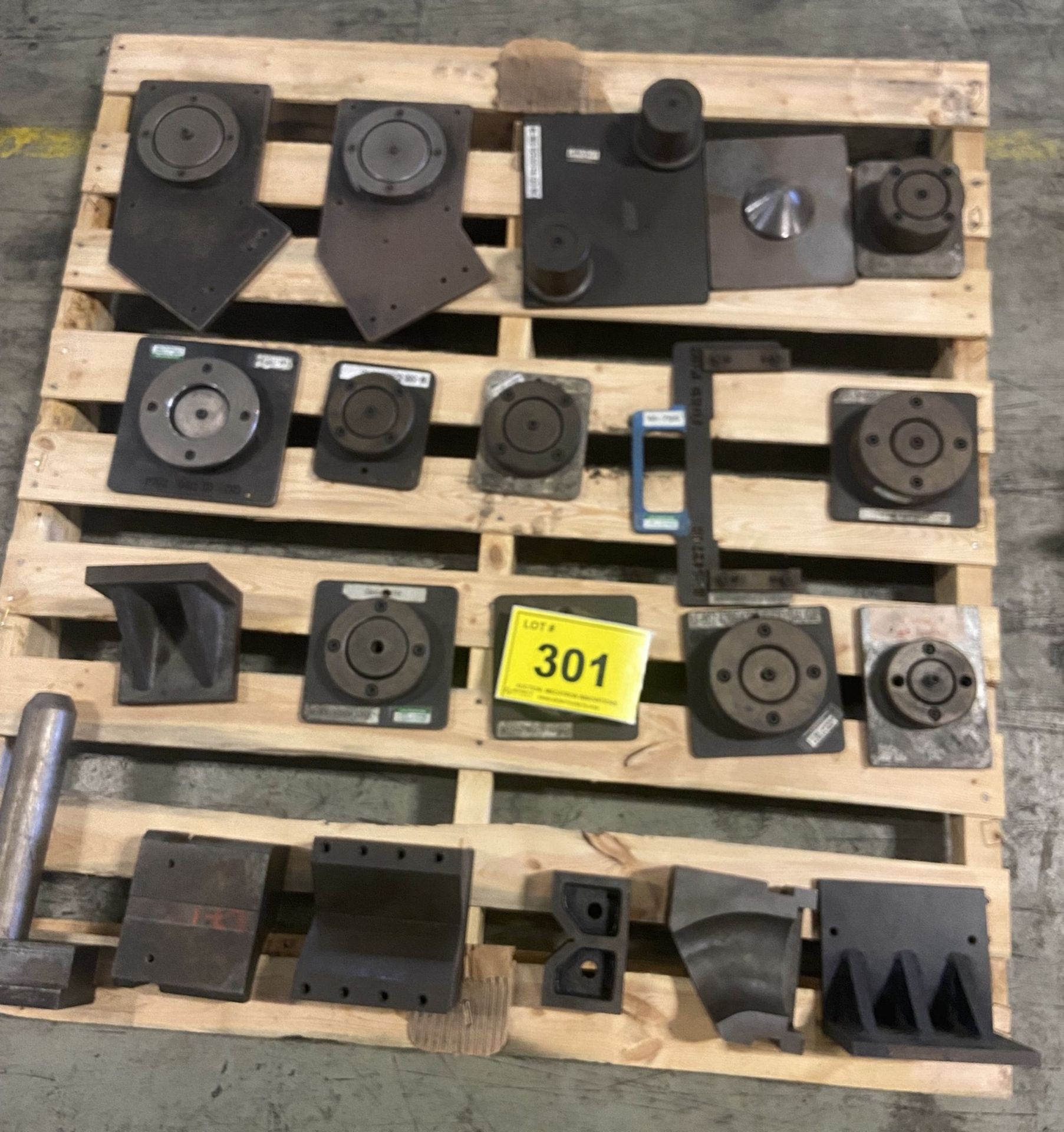 PALLET OF ID/OD GAUGES & ASSORTED TOOLING