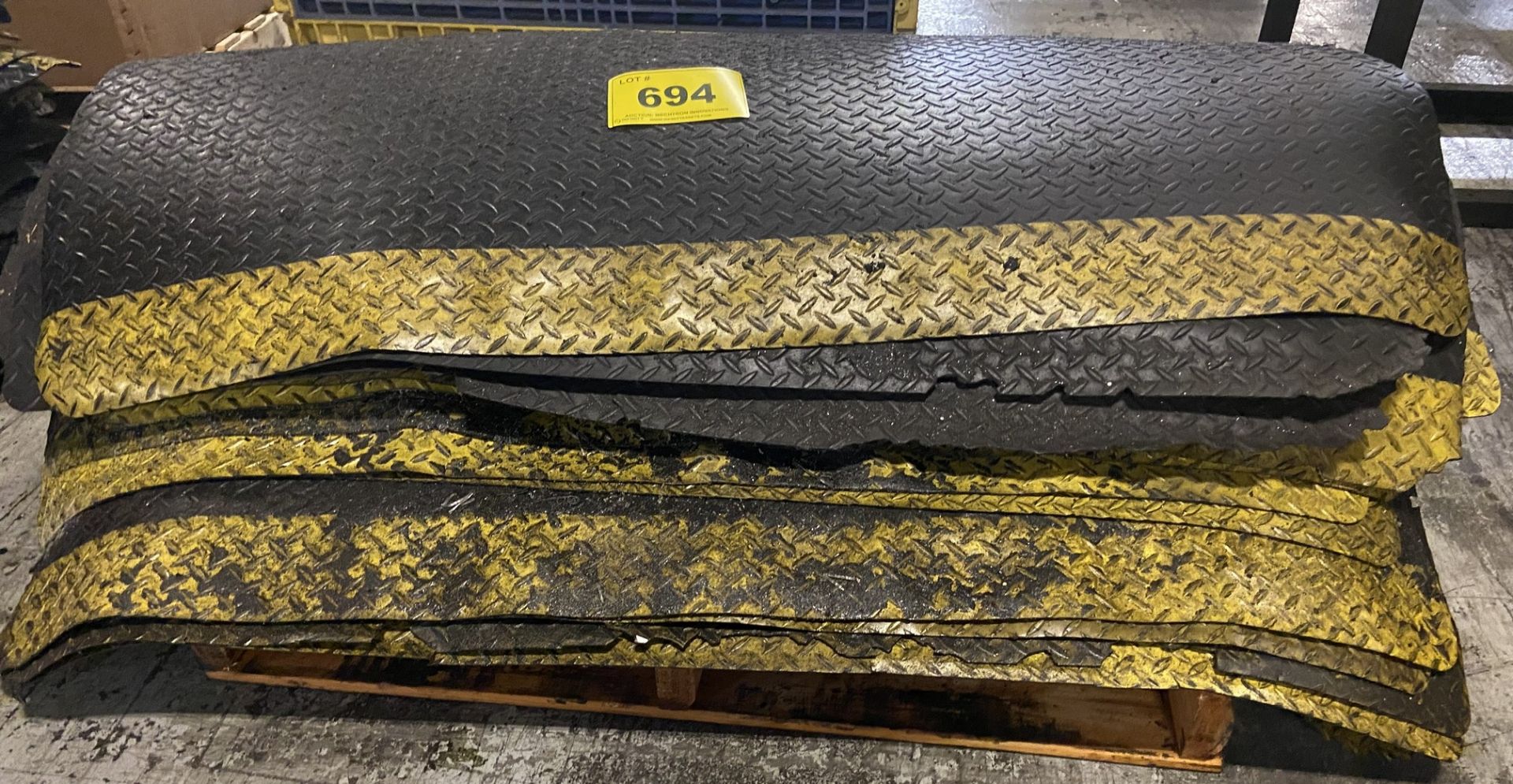 PALLET OF ASSORTED MATS - Image 2 of 2