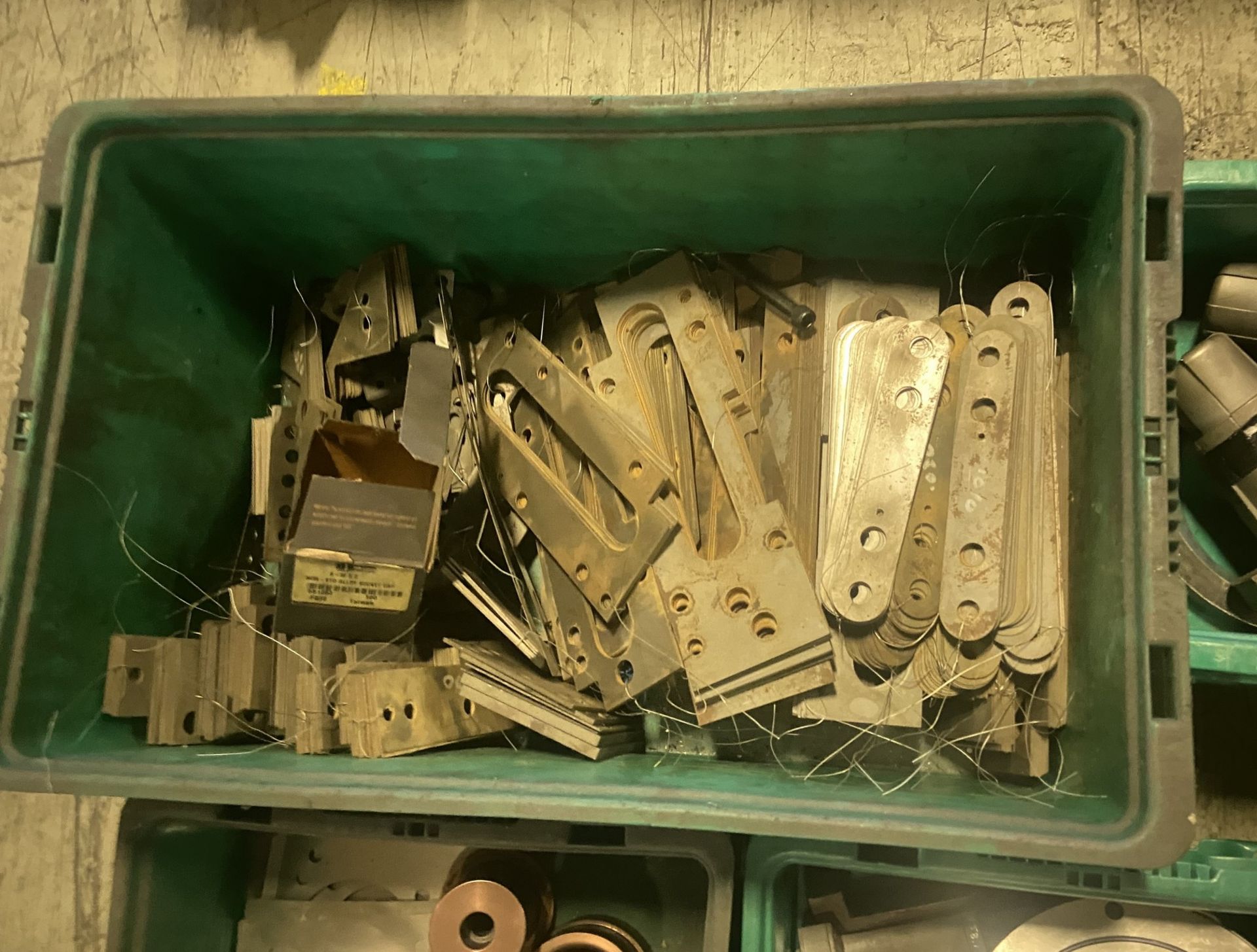 PALLET OF ASSORTED TOOLING - Image 3 of 6