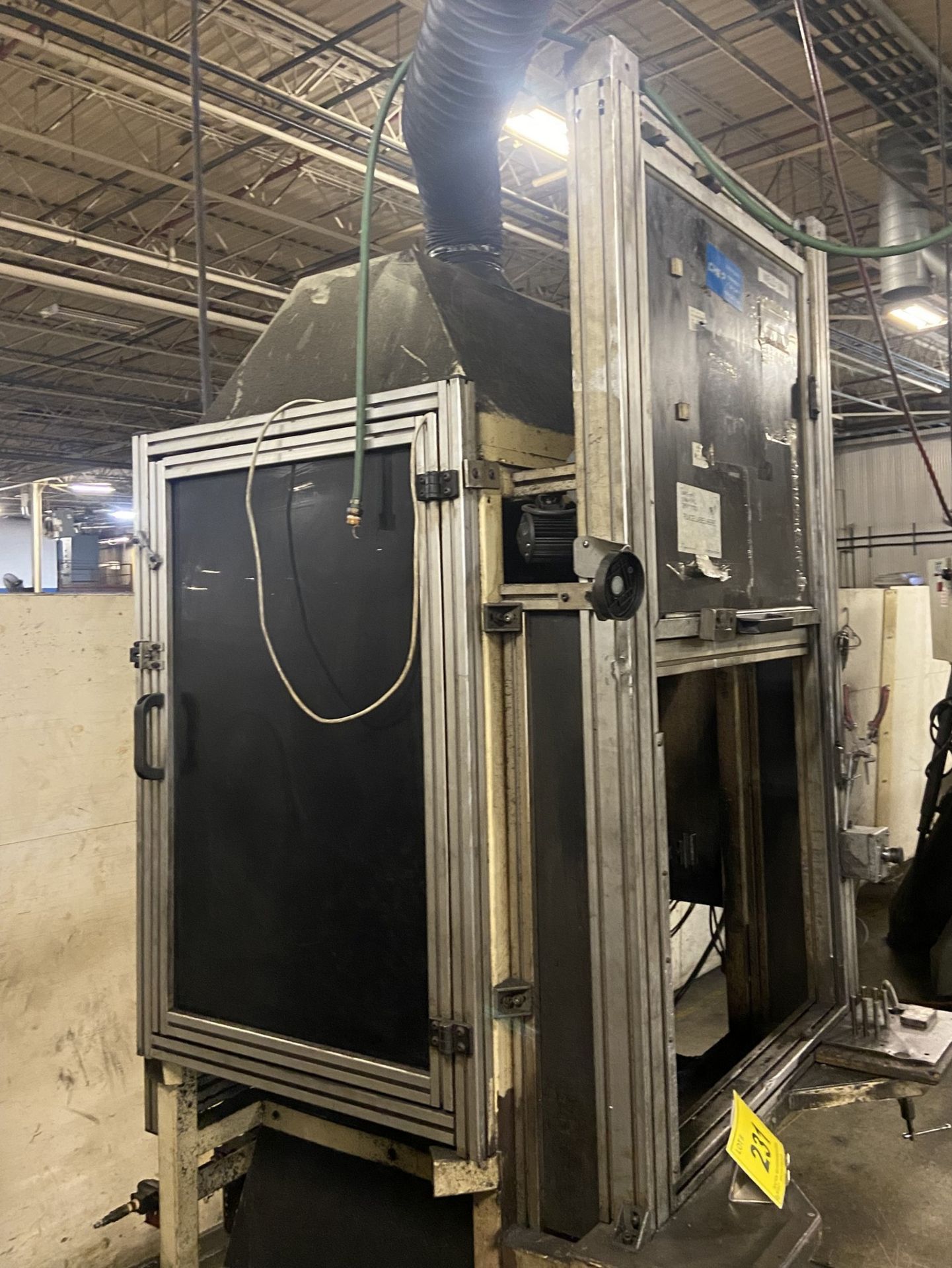 CUSTOM BUILT WELDING CELL C/W FUME CEILING MOUNTED EXTRACTOR (RIGGING FEE $360) - Image 9 of 10