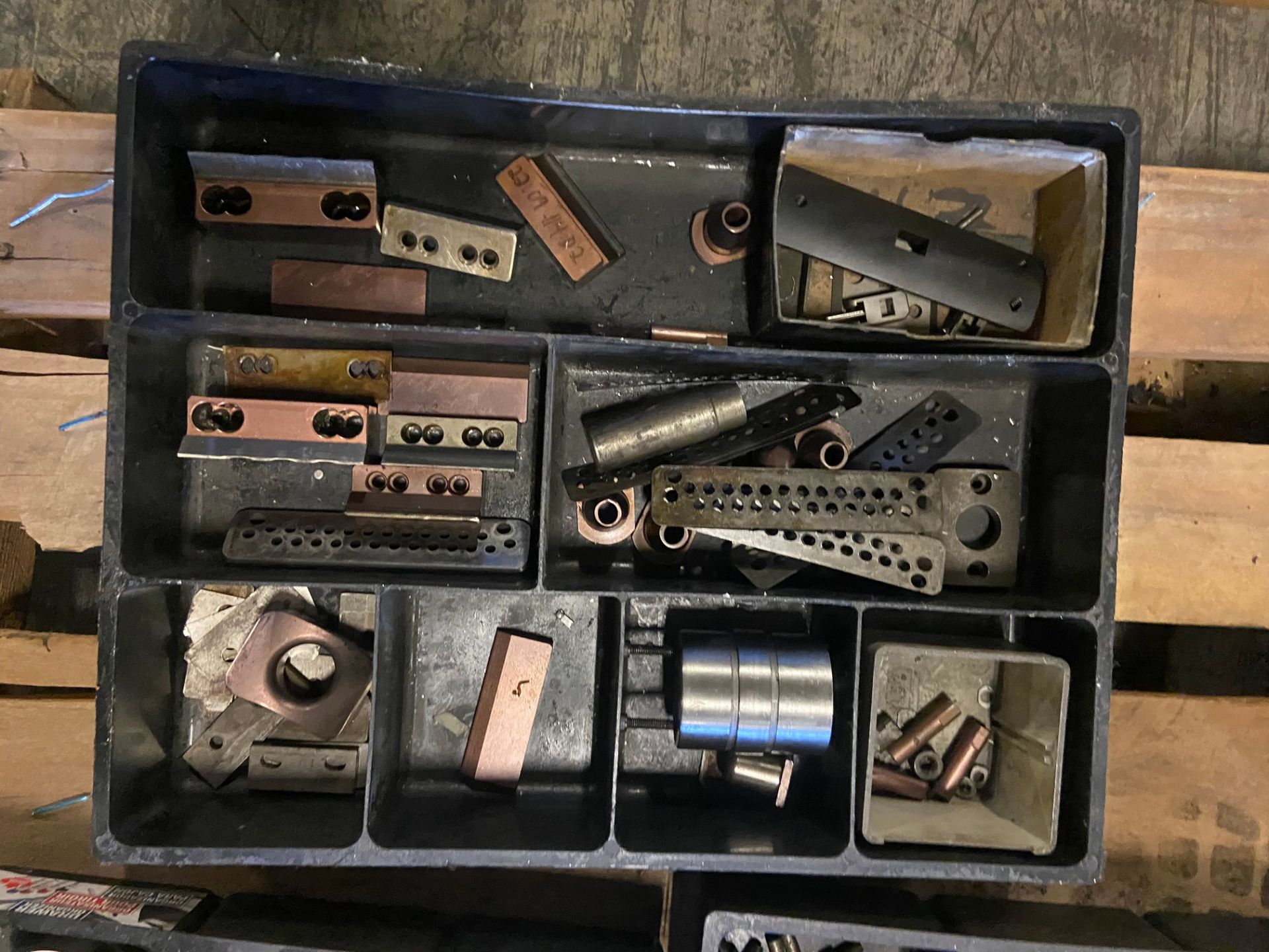 PALLET OF ID/OD GAUGES & ASSORTED TOOLING - Image 4 of 7