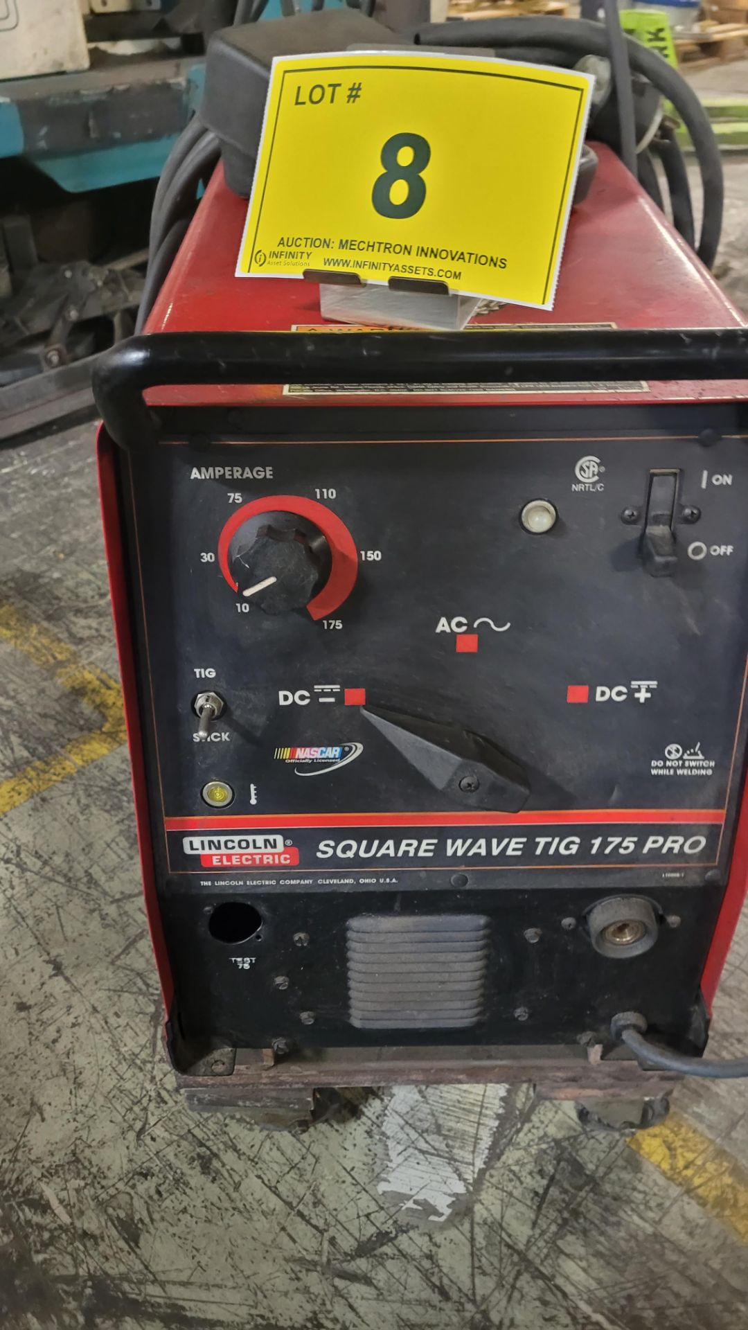 LINCOLN ELECTRIC SQUARE WAVE TIG 175 PRO WELDER - Image 3 of 3