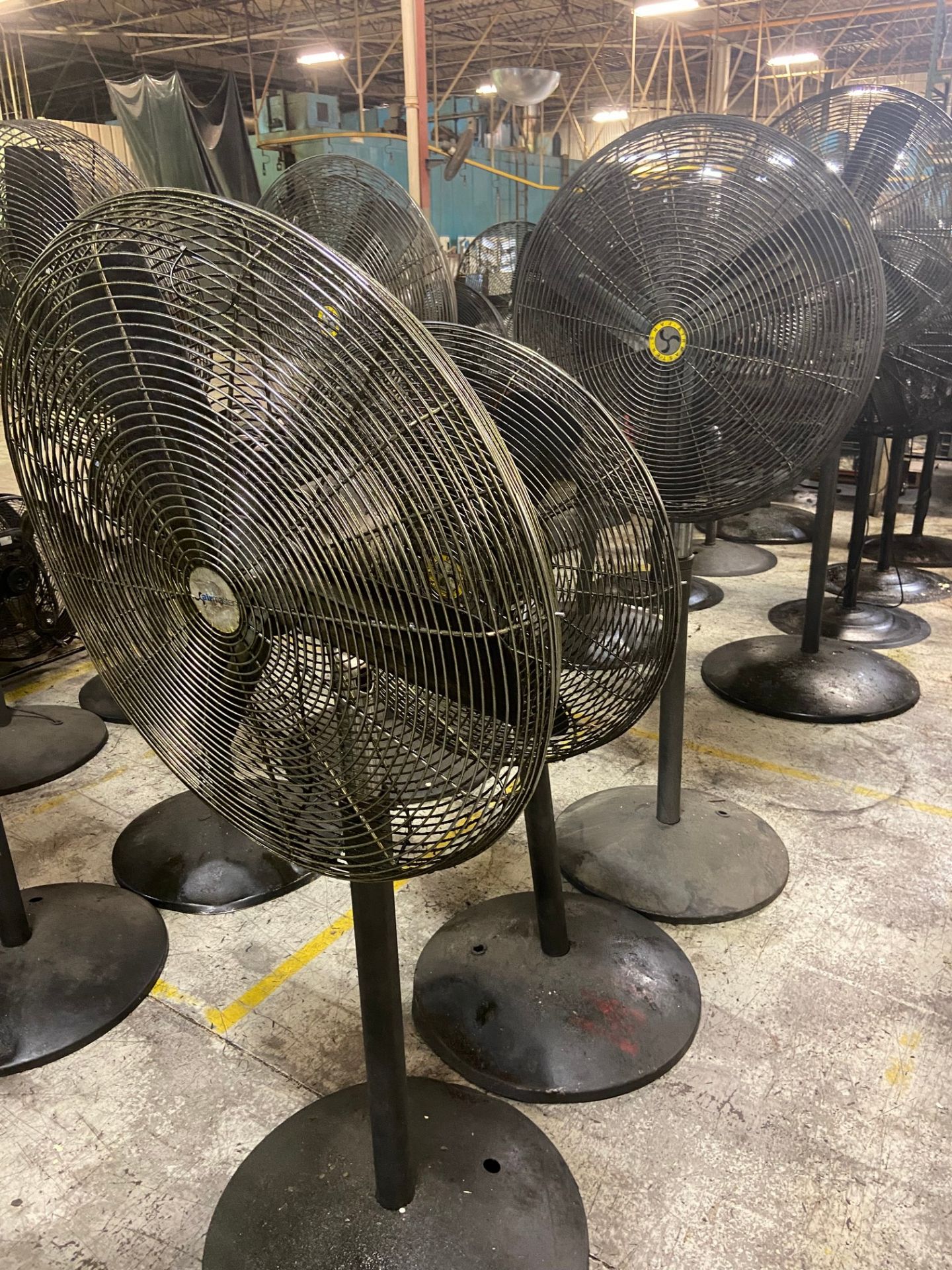 LOT (4) AIR MASTER FLOOR FANS, 32" - Image 2 of 2