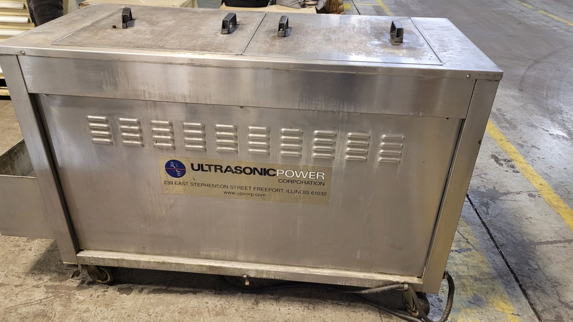 ULTRASONIC POWER CORP. ULTRASONIC CLEANER, SONIC TOUCH CONTROL, C/W (2) BATH BASKETS (RIGGING FEE $ - Image 3 of 5