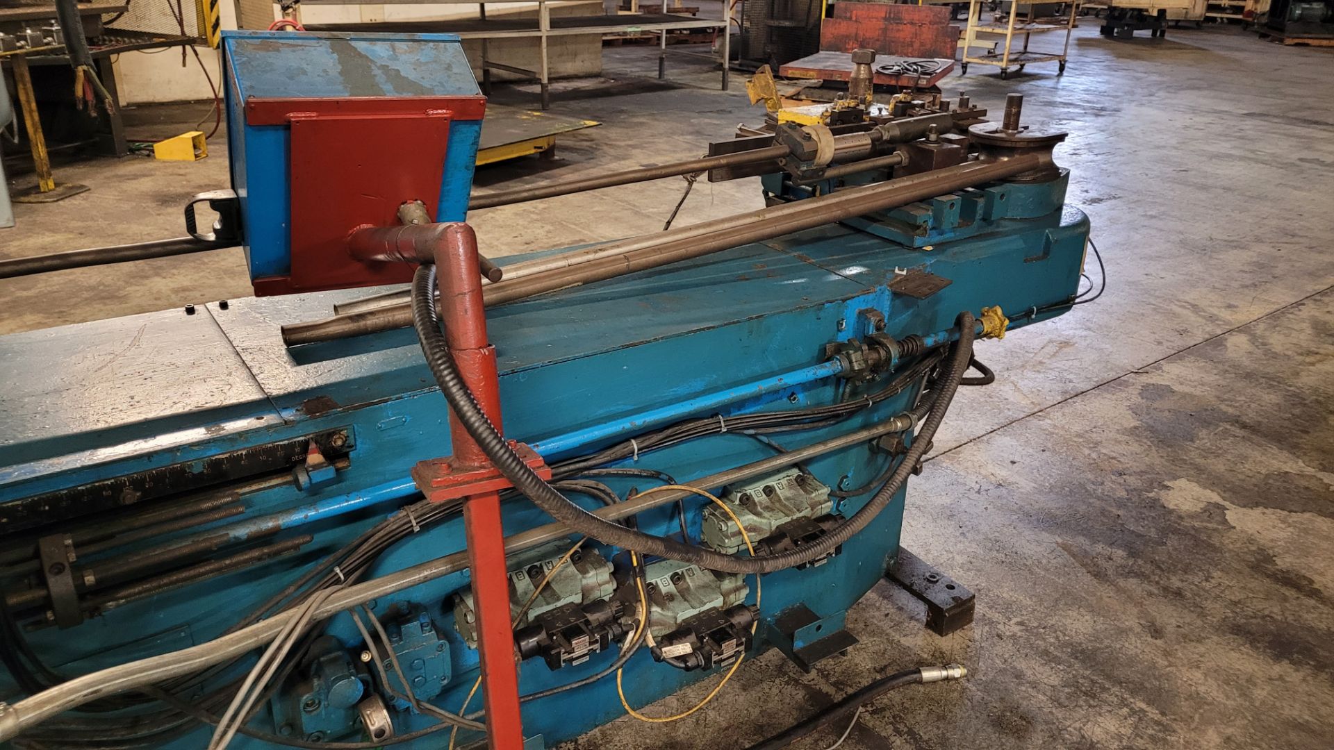PINES HYDRAULIC BENDER (CONDITION UNKNOWN) (RIGGING FEE $180) - Image 4 of 6