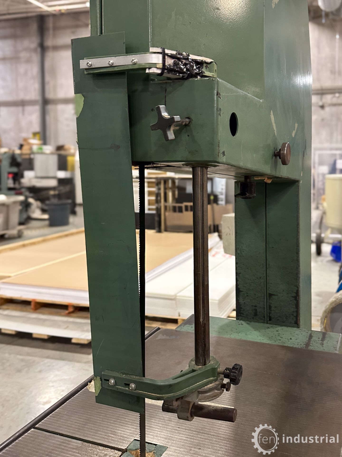 MEBER SR600 VERTICAL BANDSAW, 3HP, 23” THROAT, 575V, S/N M350 (RIGGING FEE $100) - Image 27 of 28