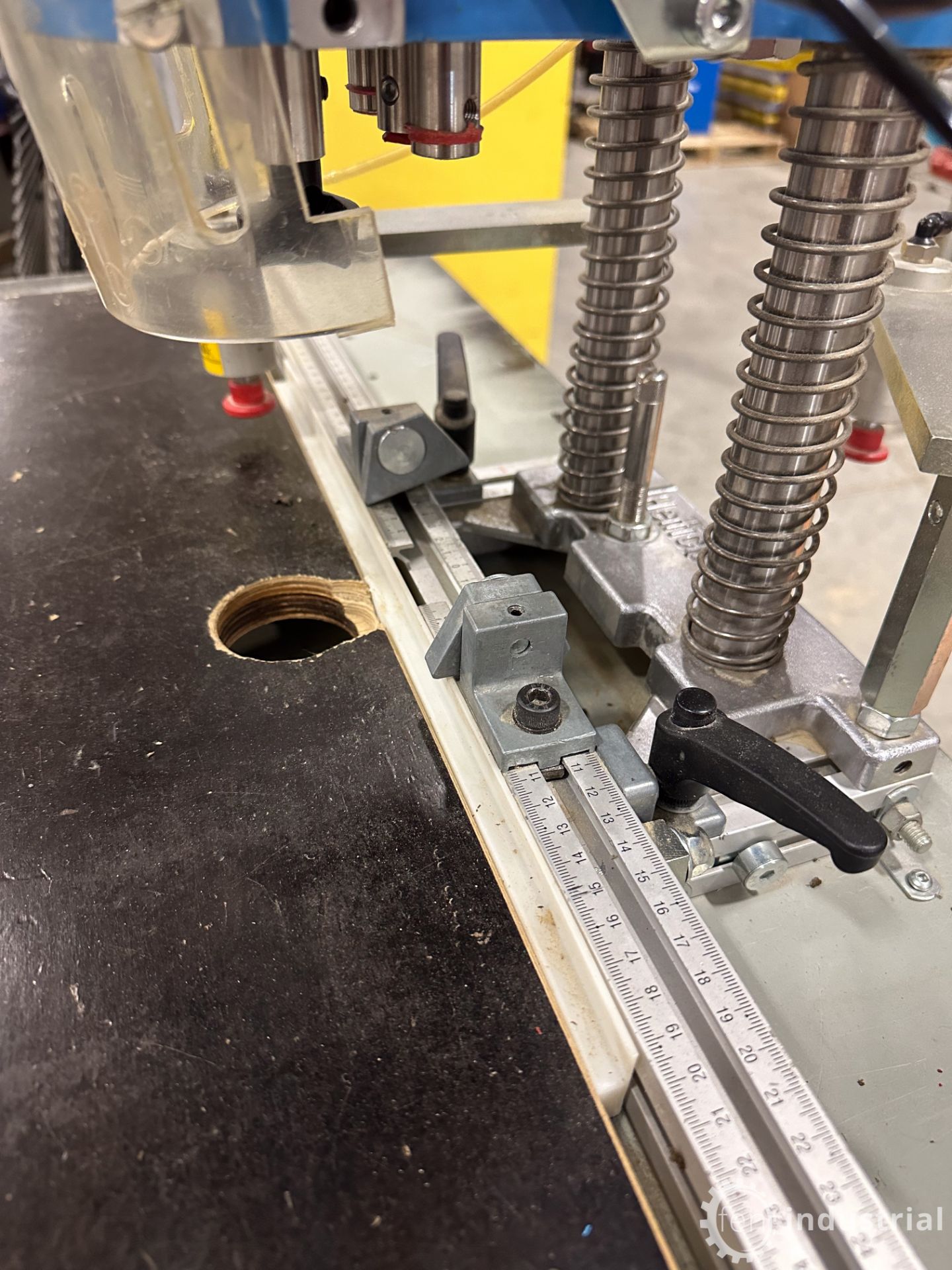 HETTICH DRILL AND INSERTION MACHINE W/ TABLE - Image 6 of 32