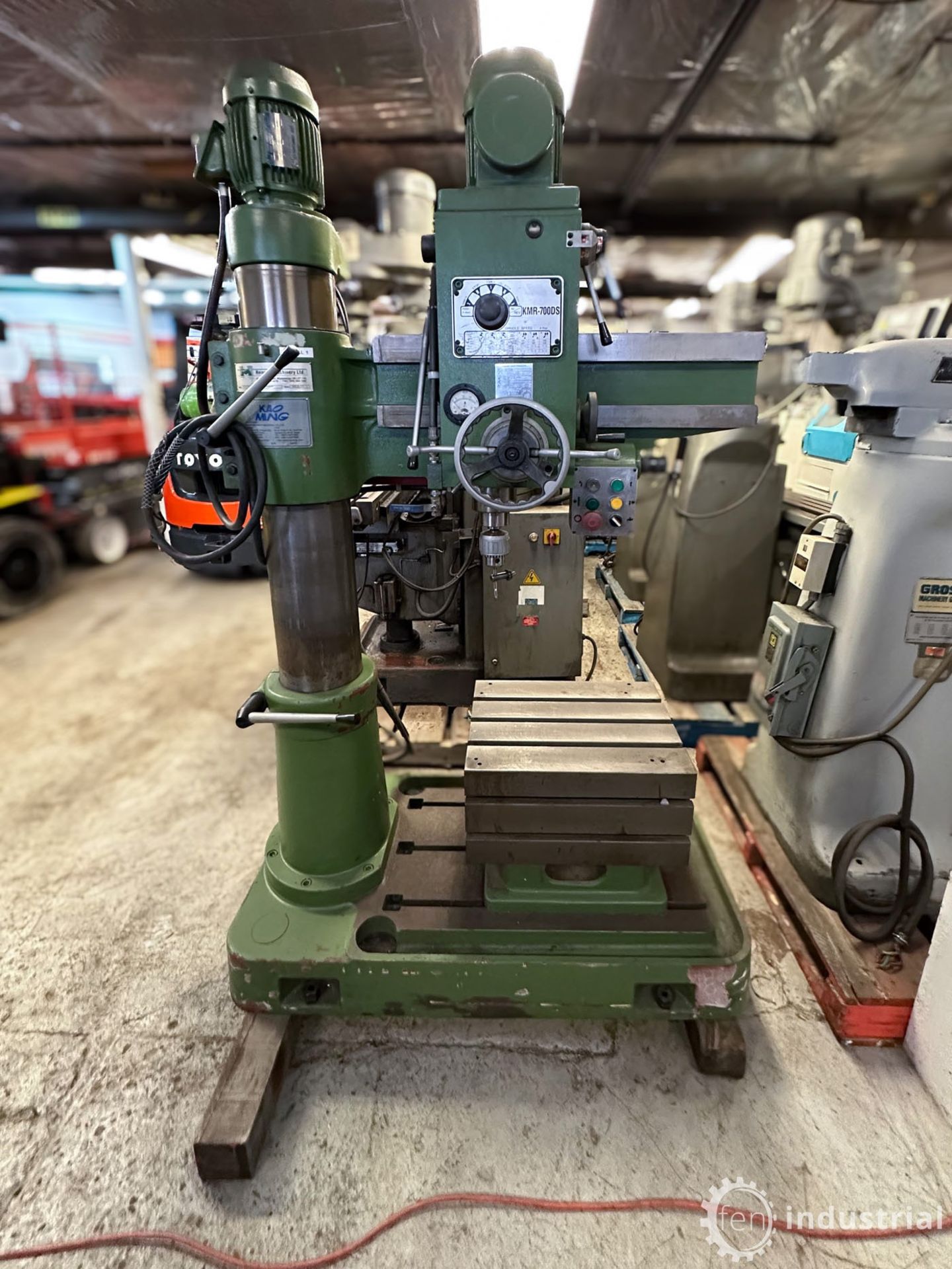2012 KAO MING KMR-700DS RADIAL ARM DRILL W/ BOX TABLE, S/N R70864 (#14) (LOCATED IN BRANTFORD, - Image 19 of 26