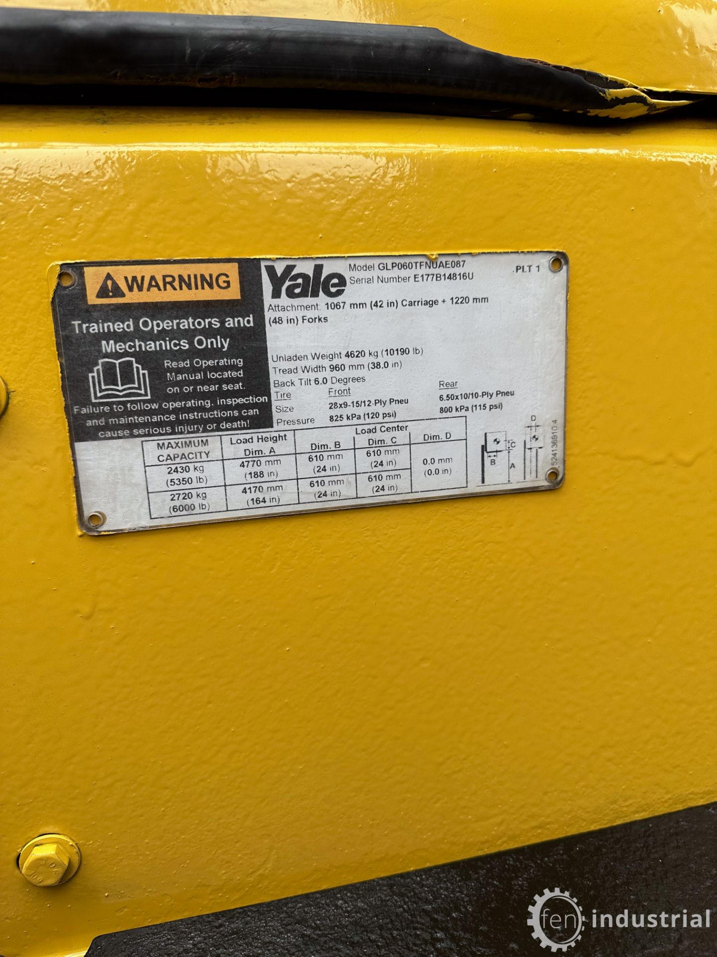 YALE GLP060TFNUAE087 PROPANE FORKLIFT, 6,000LB CAP., 188” MAX LIFT, 3-STAGE MAST, PNEUMATIC TIRES, - Image 17 of 20