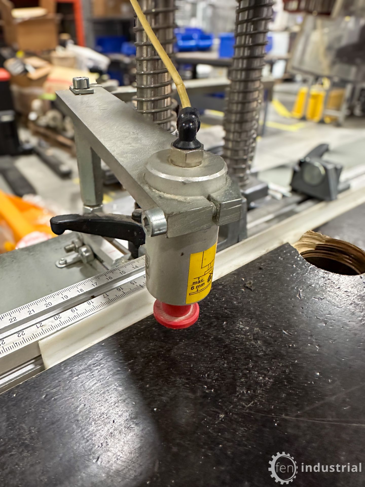 HETTICH DRILL AND INSERTION MACHINE W/ TABLE - Image 9 of 32