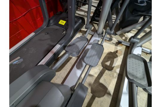 LIFE FITNESS 95XI ELLIPTICAL CROSS-TRAINER MACHINE - Image 3 of 5