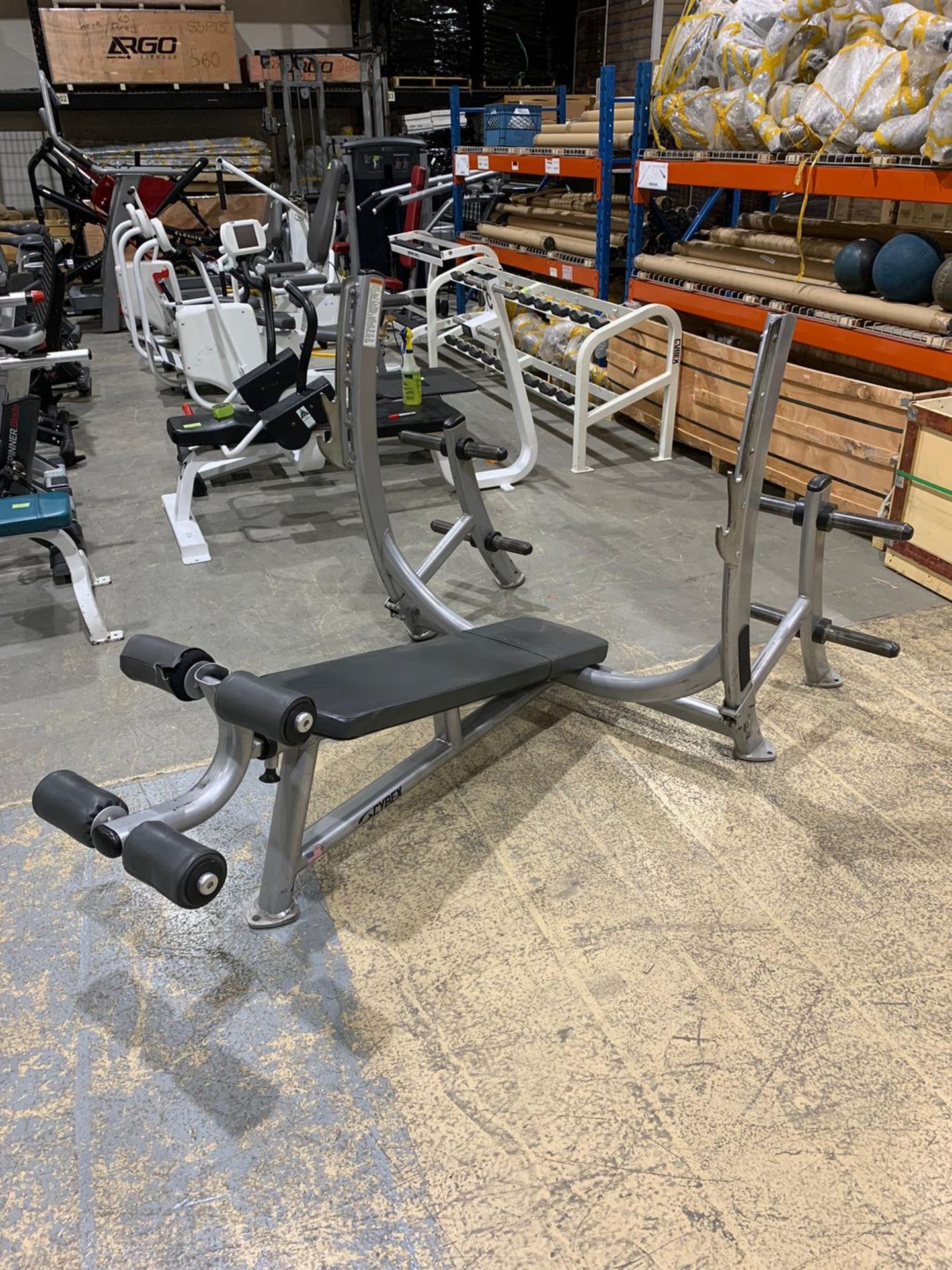 CYBEX OLYMPIC BENCH DECLINE BENCH