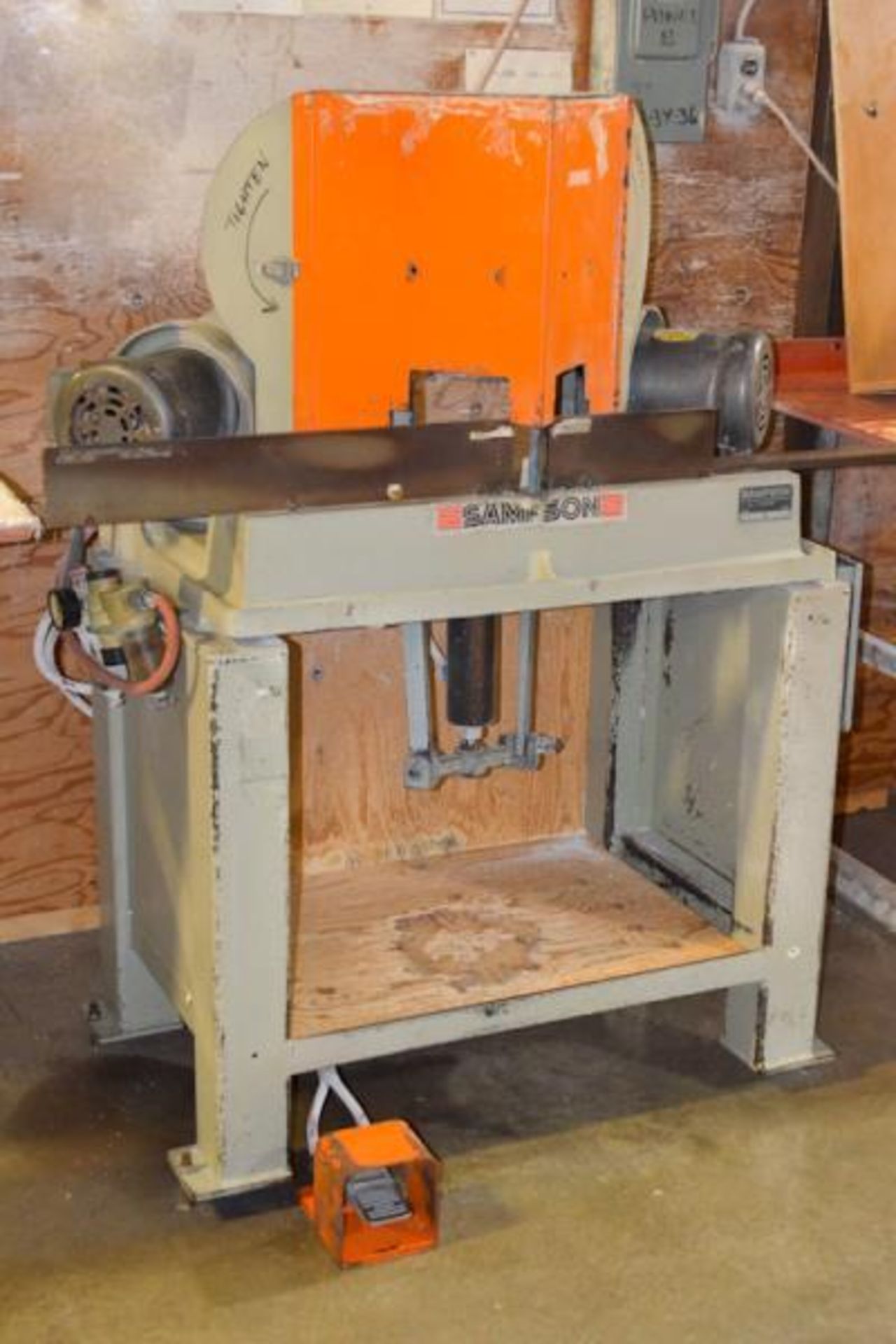 SAMPSON MN 14 14” DOUBLE MITER SAW, 5.75” X 31.5” X 35”H TABLE SIZE, CUTTING CAP. 7”H X 1”W AT MAX - Image 2 of 6