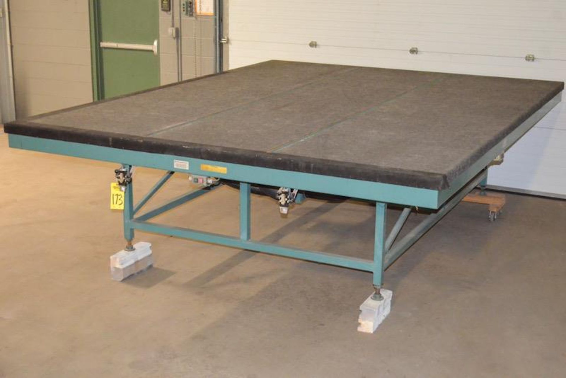 ROLLTECH INDUSTRIES MCT 912-A-2BB 9’ X 12’ X 36”H SINGLE-AXIS AIR FLOATATION BREAKOUT TABLE, OVERALL