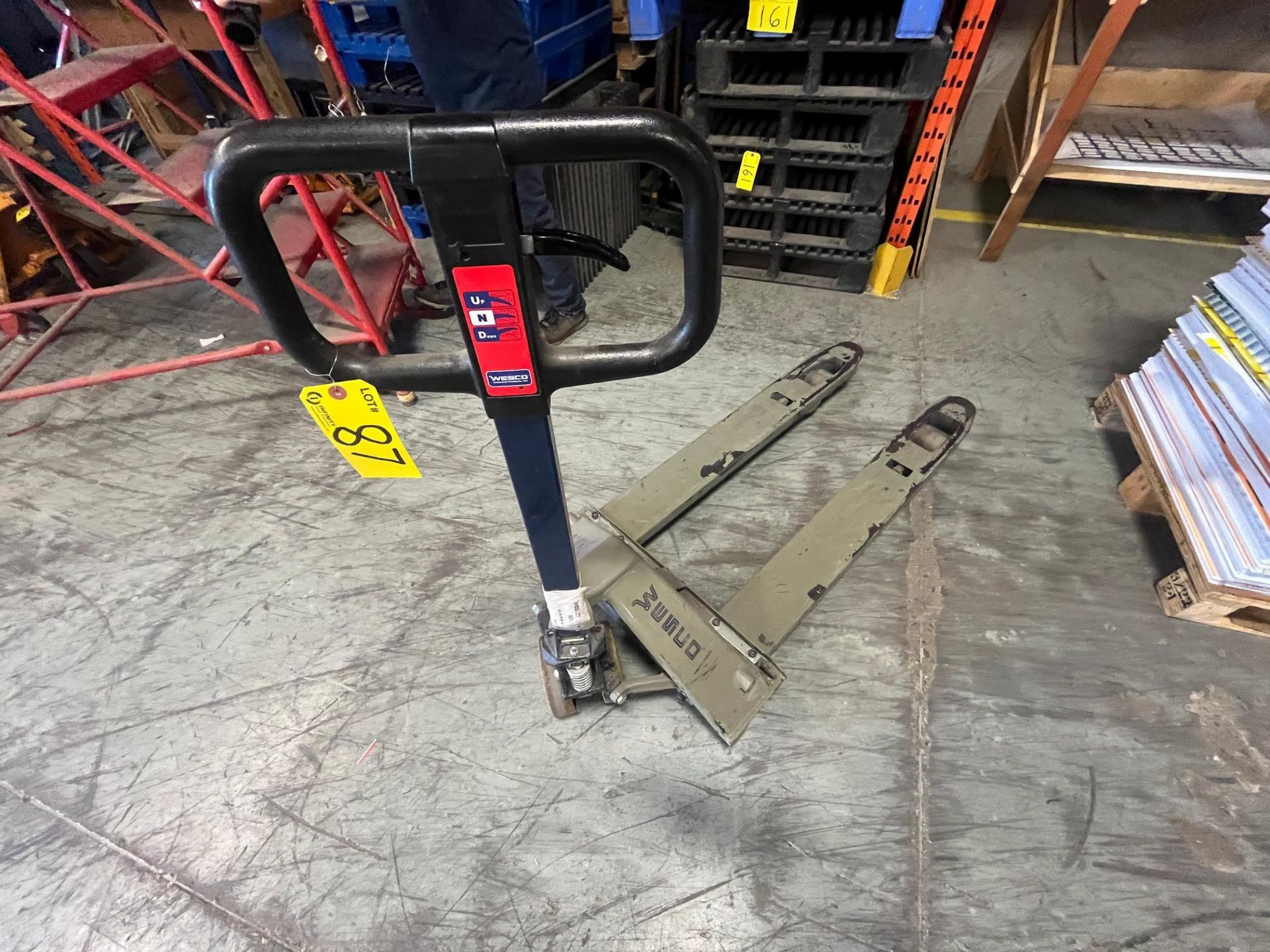 WESCO 5,500LB CAP. NARROW PALLET JACK