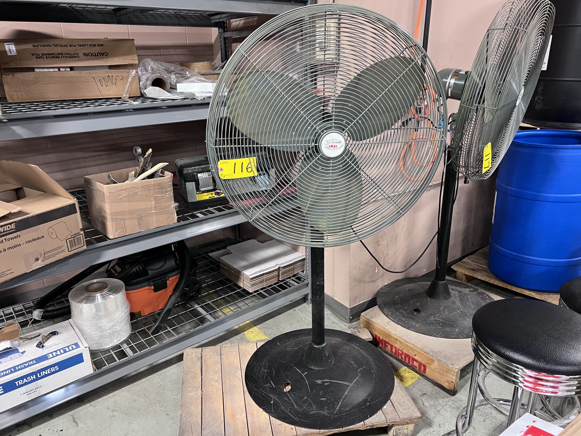 CANARM INDUSTRIAL PEDESTAL FAN