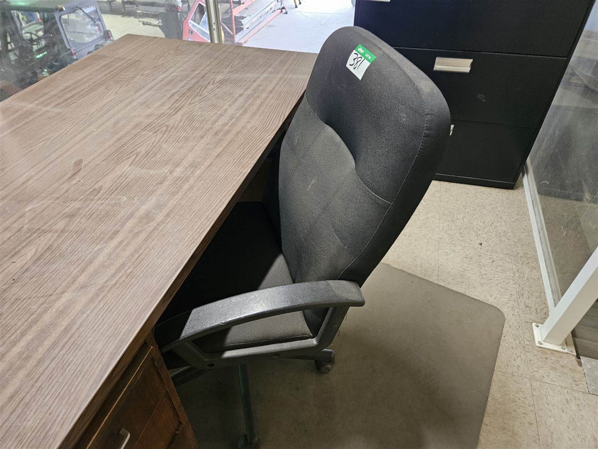 DESK, CHAIR, FILING CABINET AND ACER COMPUTER - Image 4 of 4