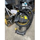 Wet-dry vac & attachments