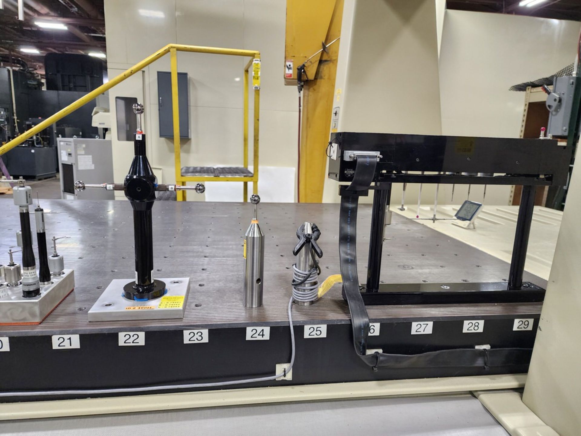 Sheffield RS-220 CMM Table NO COMPUTER/ NO SOFTWARE W/ Renishaw Probe Head Controller; Measurement - Image 11 of 24