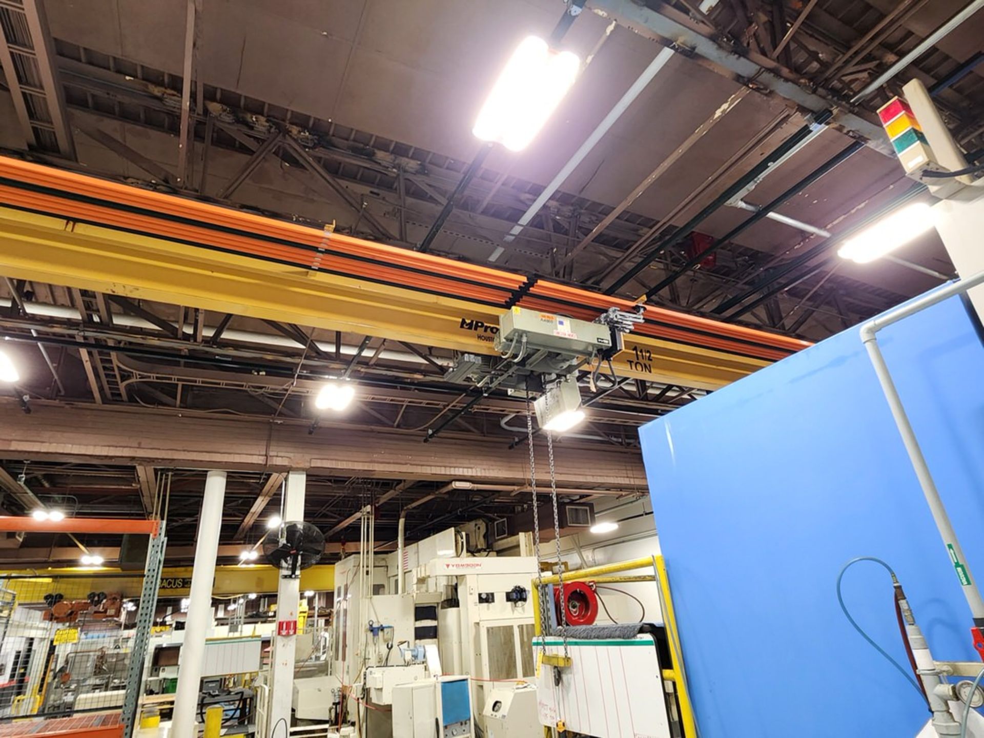 Proserv 4-Post 1-1/2 Ton Overhead Crane 28-1/2' x 24' x 12-1/2' Appr. W/ Hoist (Toyoda CNC Area) - Image 4 of 21