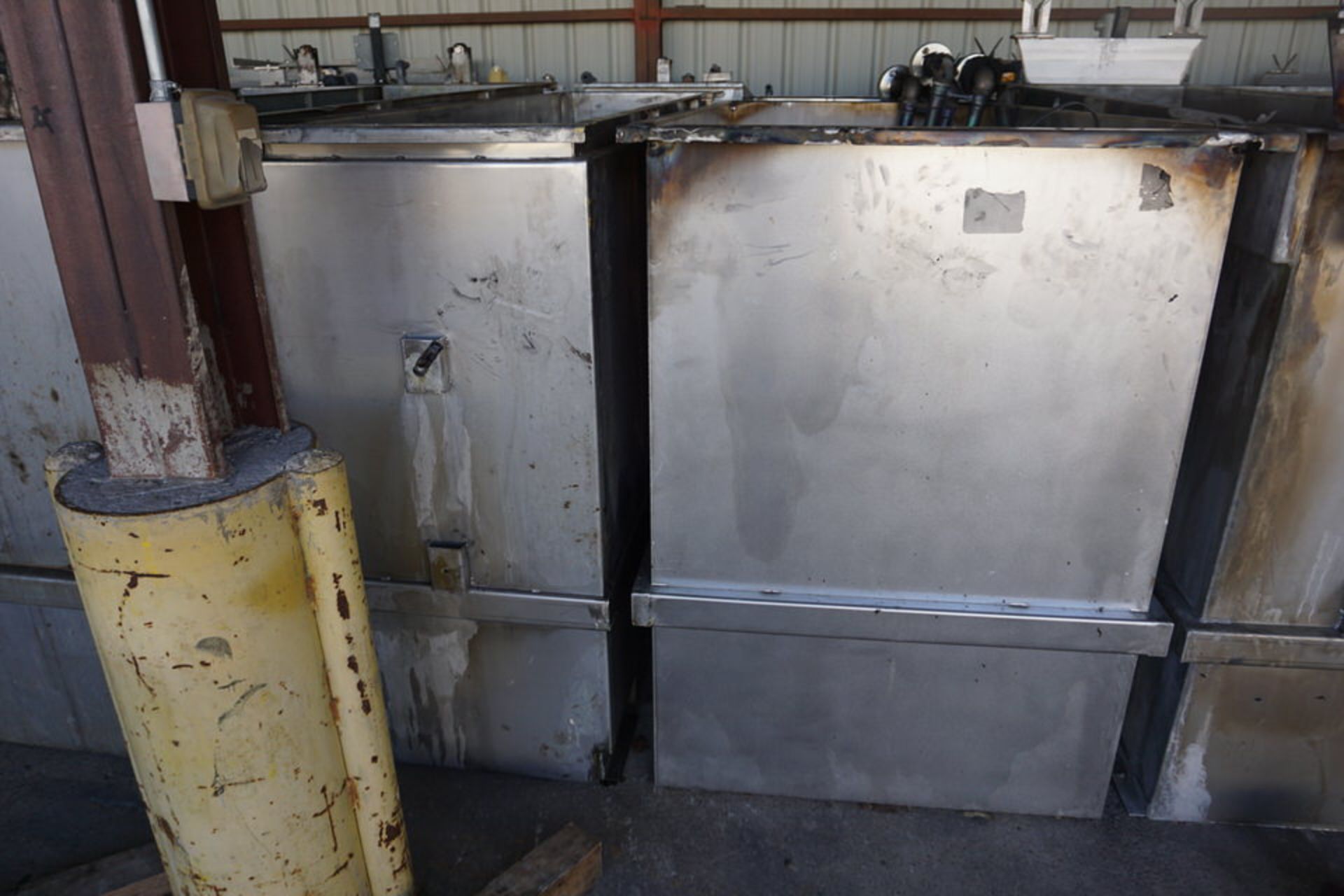 (16) Stainless Steel (1) Composite Chemical Wash Tanks - Image 17 of 17