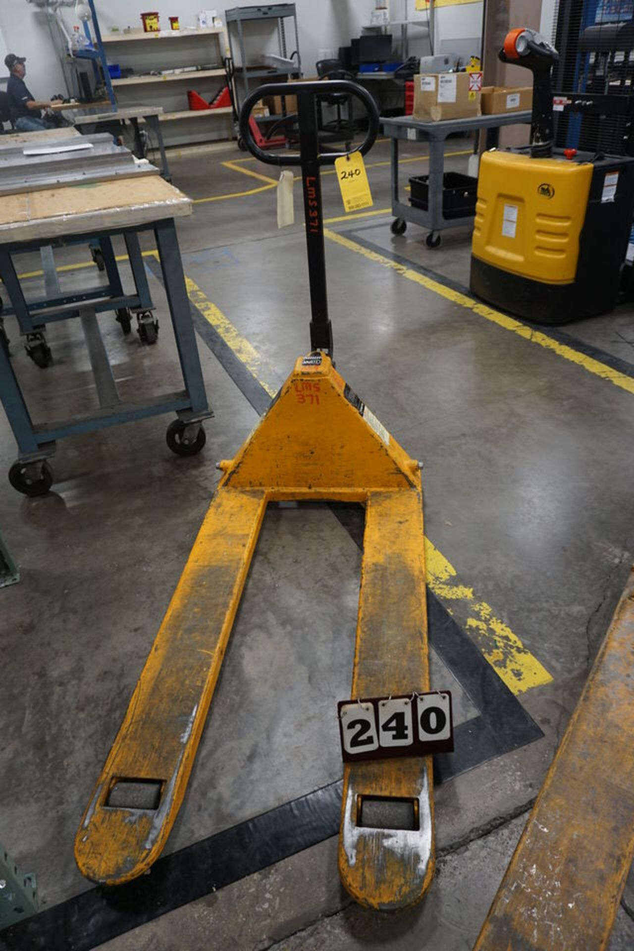 Lift Rite 5,500 lb Cap Pallet Jack