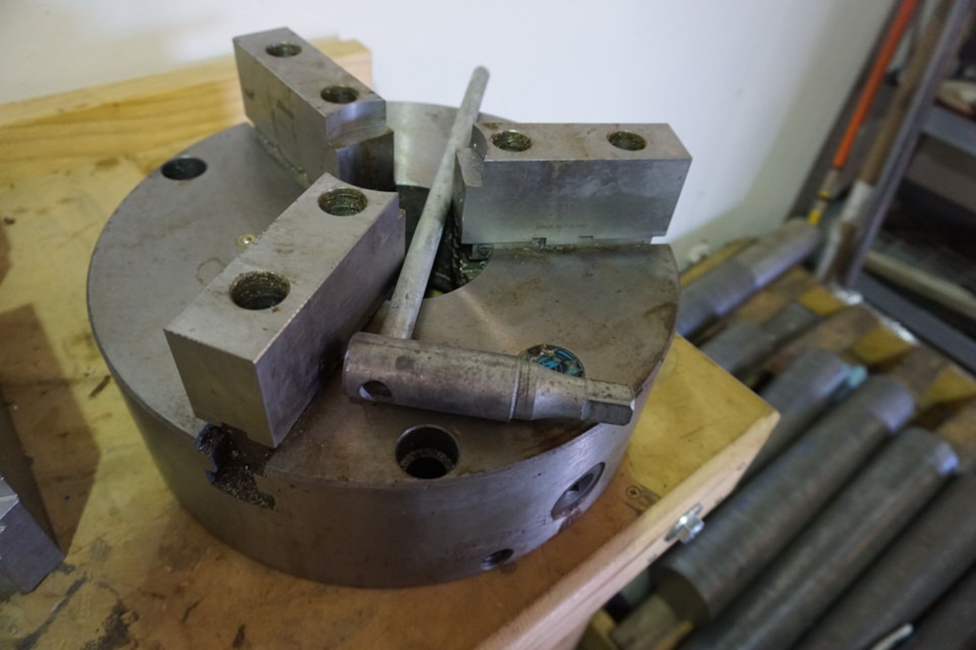 12" 3 JAW CHUCK, 3 SETS OF CHUCK JAWS, LIVE CENTER, TOOLING BLOCKS - Image 5 of 5