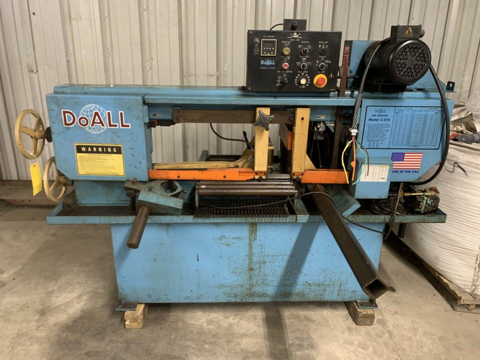 DOALL C-916 HORIZONTAL BANDSAW (LOCATION: 3421 N SYLVANIA AVE, FT WORTH TX 76111)