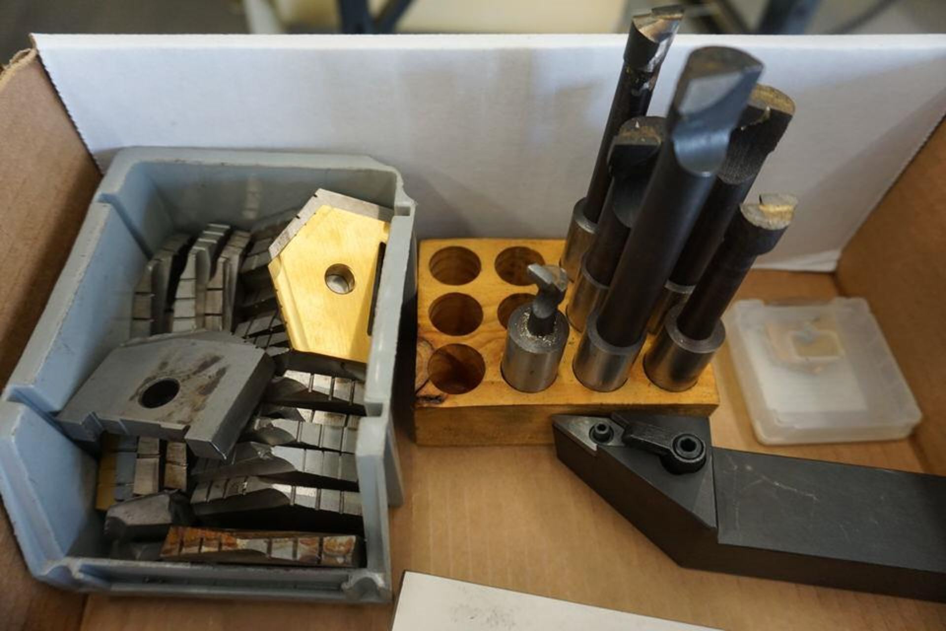 LATHE TOOLING, BORING BARS, CARBIDE TIPPED DRILLS, SPADE DRILL BITS, INSERT TOOL HOLDERS - Image 3 of 3