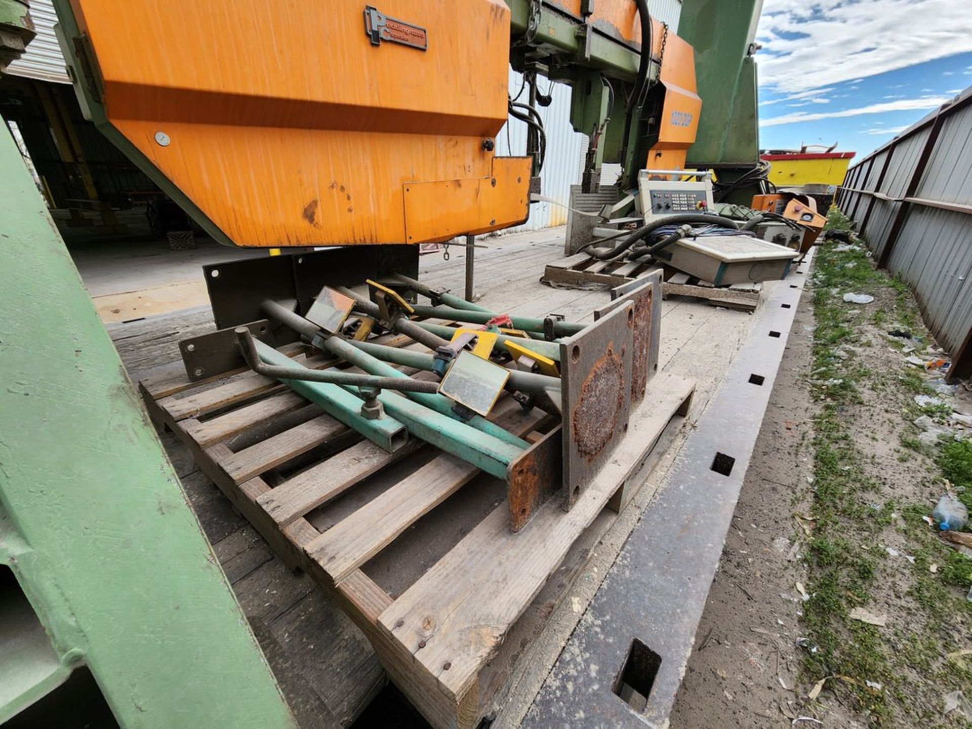 2007 Peddinhaus PCD 1100 Multi Spindle Drill Line W/ 06' Meba 1020 DGP Band Saw; W/ Siemens - Bild 3 aus 44