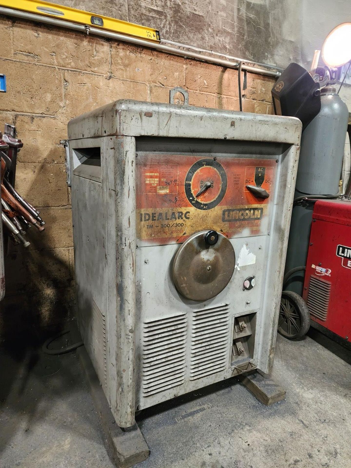 LE Idealarc TM-300/300 Arc Welder (LOCATION: Lancaster, PA) - Image 2 of 5