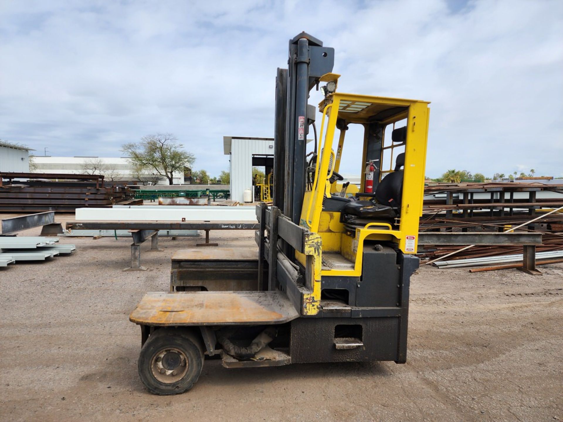 2015 Combi-Lift C14000 Multi-Directional Forklift 2-Stage Mast; Cap: 12,000lbs; Hrs: 4,297 (Loc: - Image 3 of 17