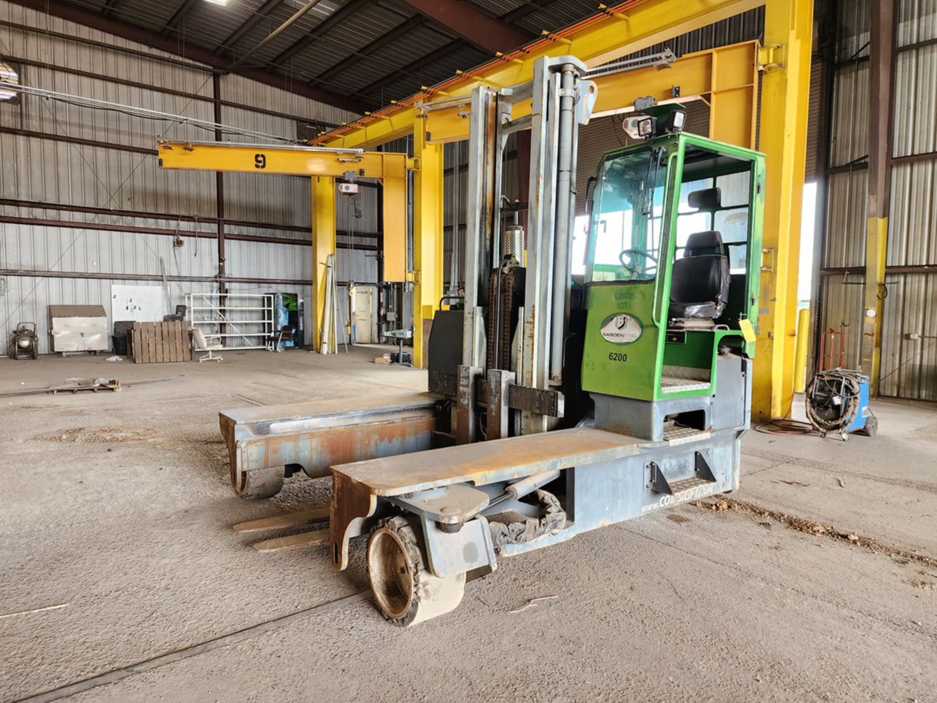 2011 Combi-Lift GL43260DA66 Multi-Directional Forklift 2-Stage Mast; Cap: 26,000lbs; Hrs: 3,773 ( - Image 2 of 11