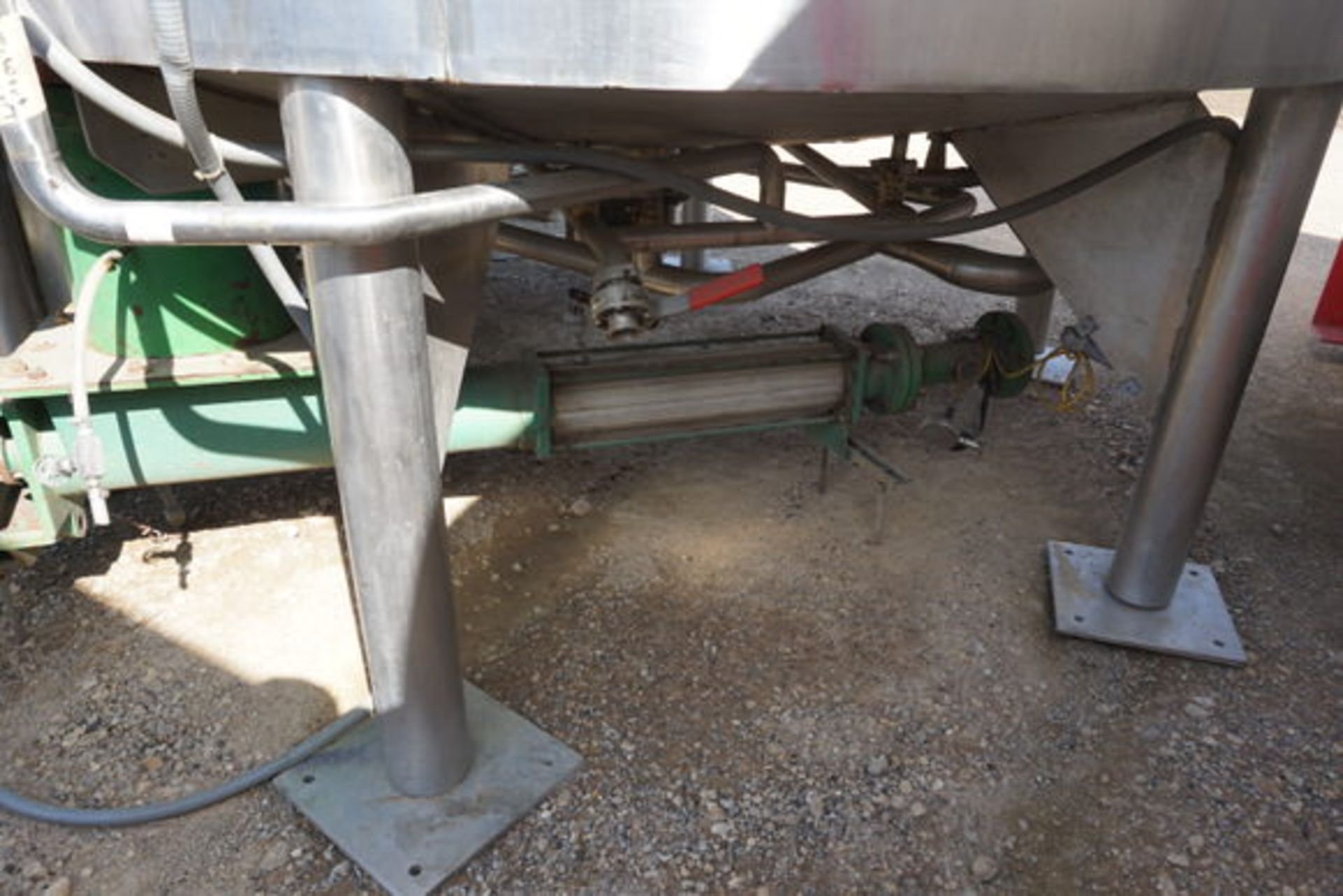 Stainless Steel Mixing Tank w/ Stand, Approx 10' Tall, 53hl, 85BBL Cap(LOCATION: ROME, TX) - Image 3 of 7