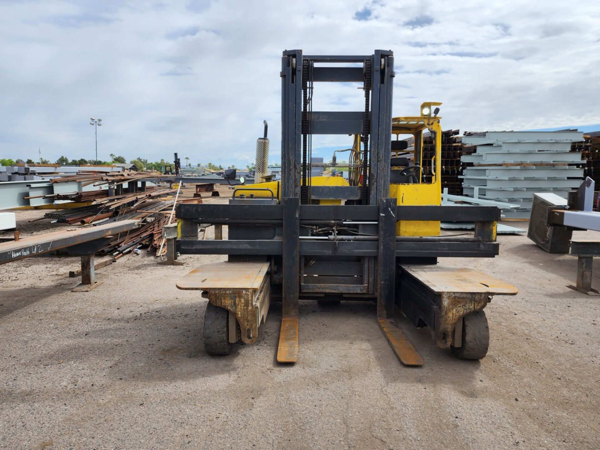 2015 Combi-Lift C14000 Multi-Directional Forklift 2-Stage Mast; Cap: 12,000lbs; Hrs: 4,297 (Loc: - Image 13 of 17