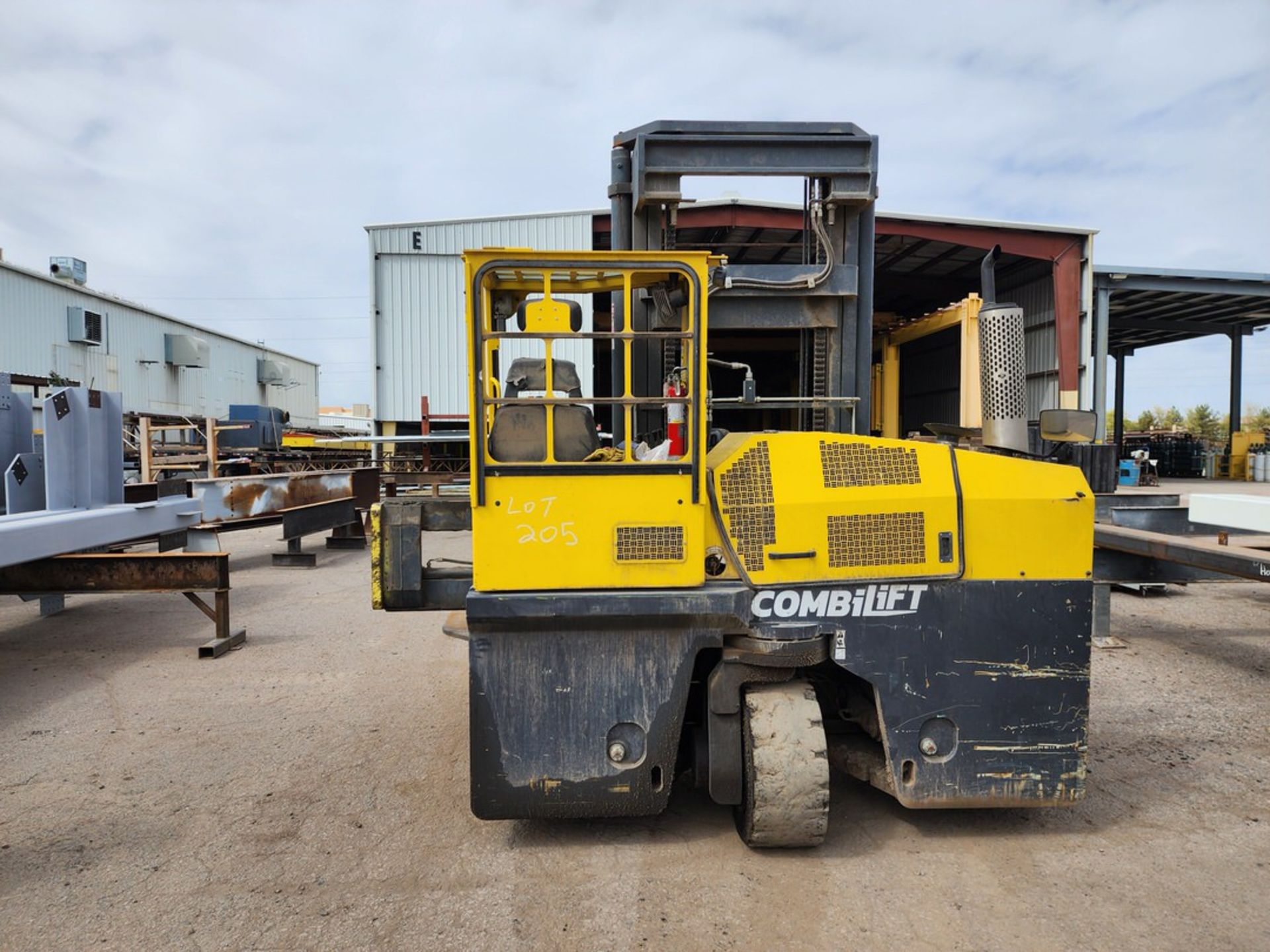 2015 Combi-Lift C14000 Multi-Directional Forklift 2-Stage Mast; Cap: 12,000lbs; Hrs: 4,297 (Loc: - Image 9 of 17