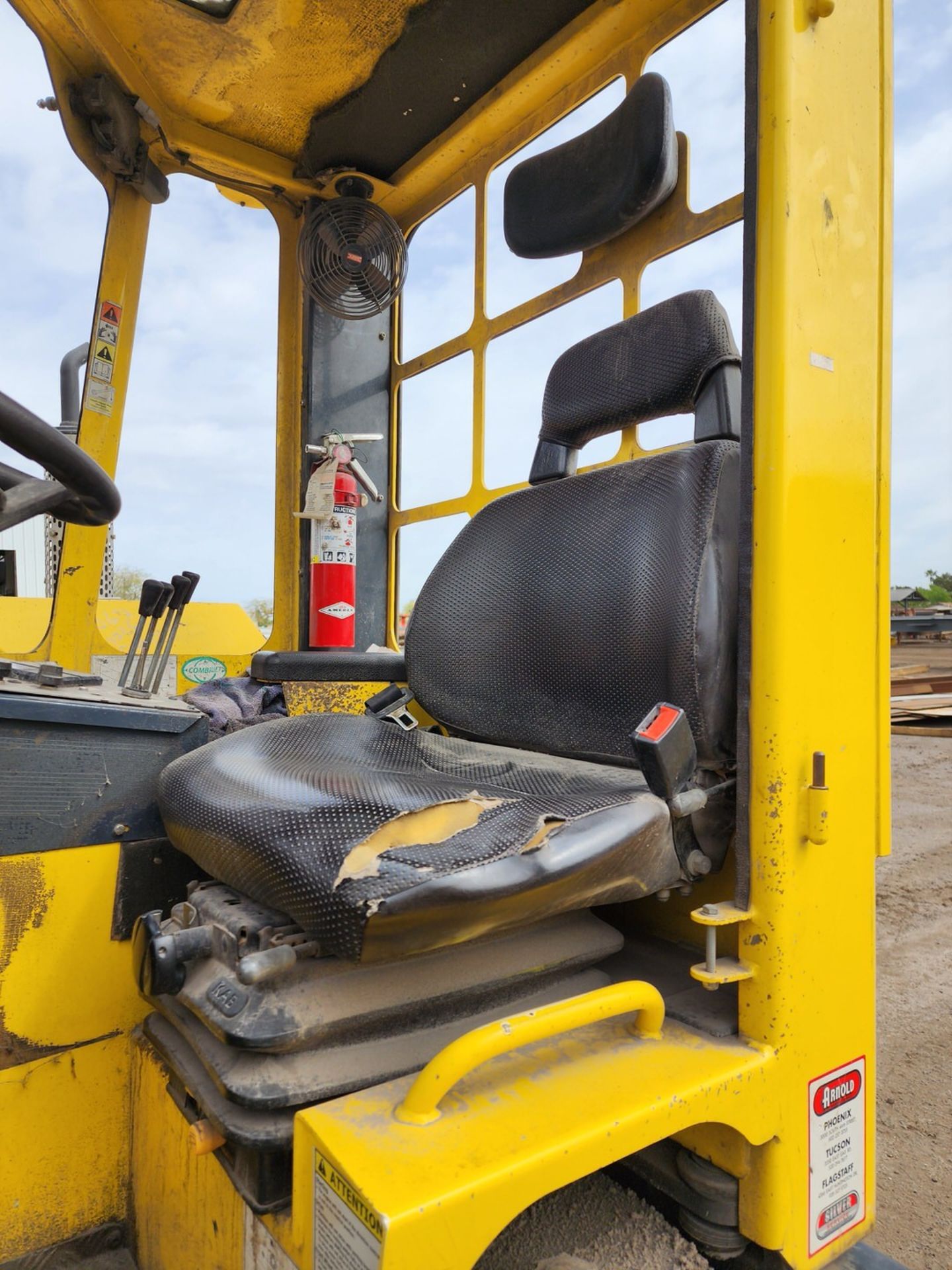 2015 Combi-Lift C14000 Multi-Directional Forklift 2-Stage Mast; Cap: 12,000lbs; Hrs: 4,297 (Loc: - Image 5 of 17