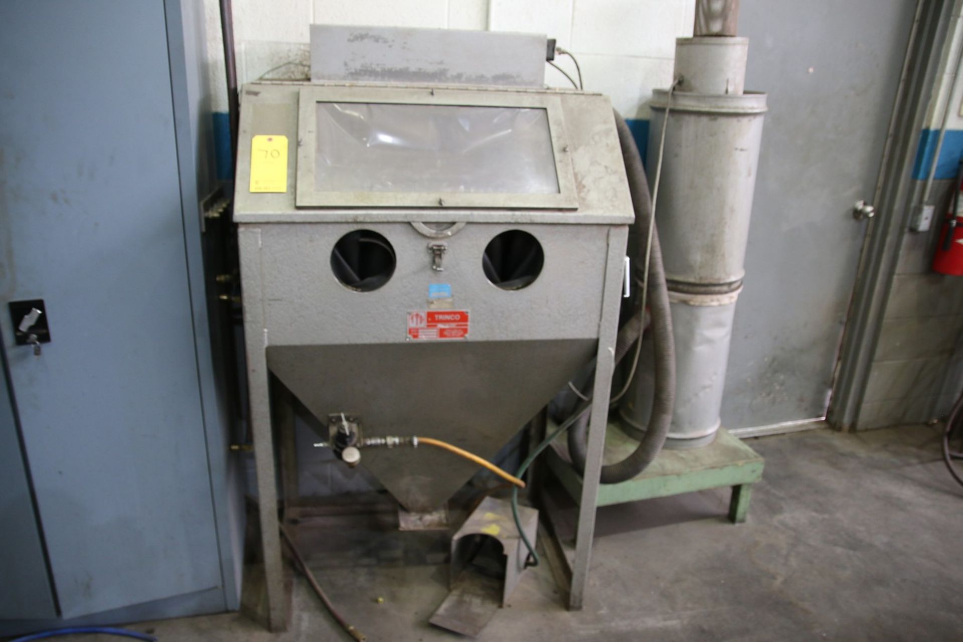 Trinco 36/BP2 Trinco 36/BP2 Dry Blast Sand Blasting Cabinet 38" x 24" 64" H, with Dust Collector