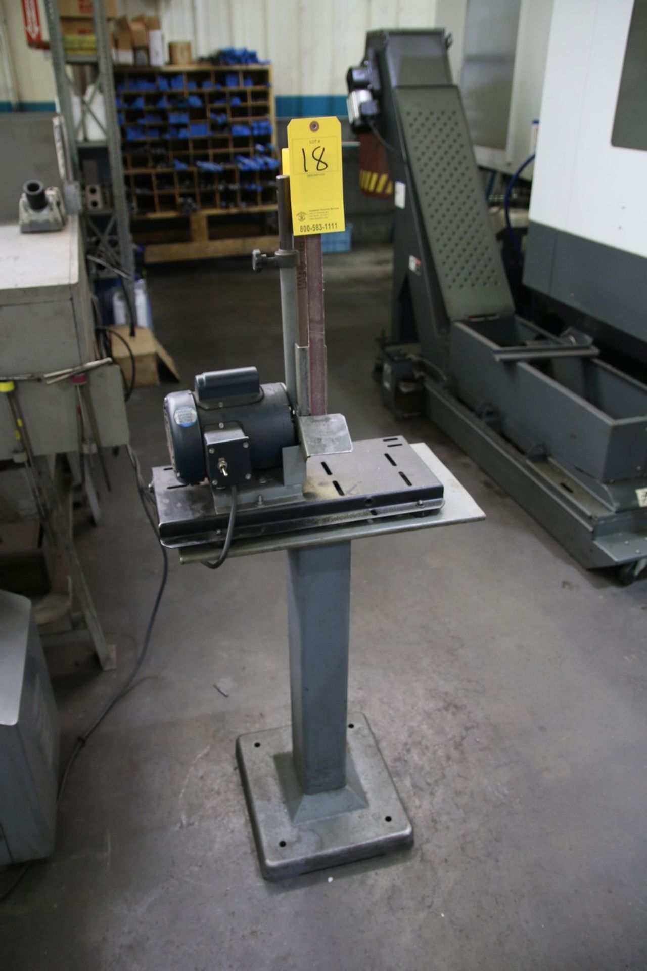 Kalamazoo Kalamazoo Vertical Belt Sander with Platform Stand