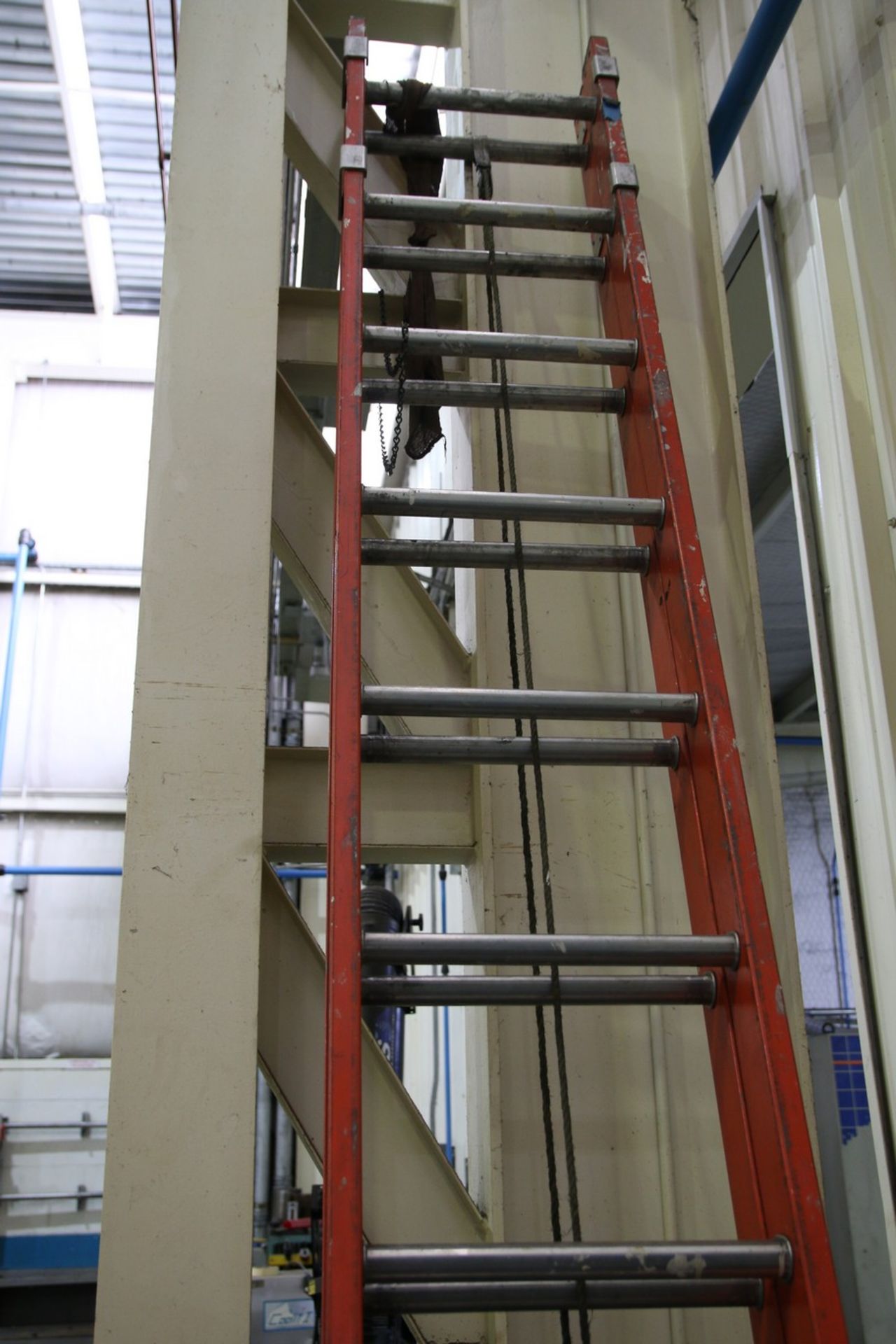 12 ft Ladder - Image 2 of 2