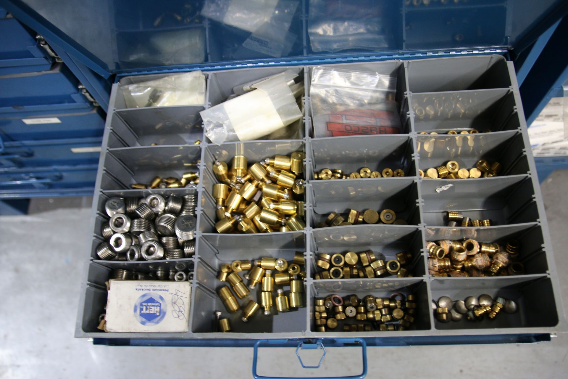 Steel Hardware Cabinet with Various Contents Contents Include Reamers, Taps, Plugs and Screws - Image 6 of 8