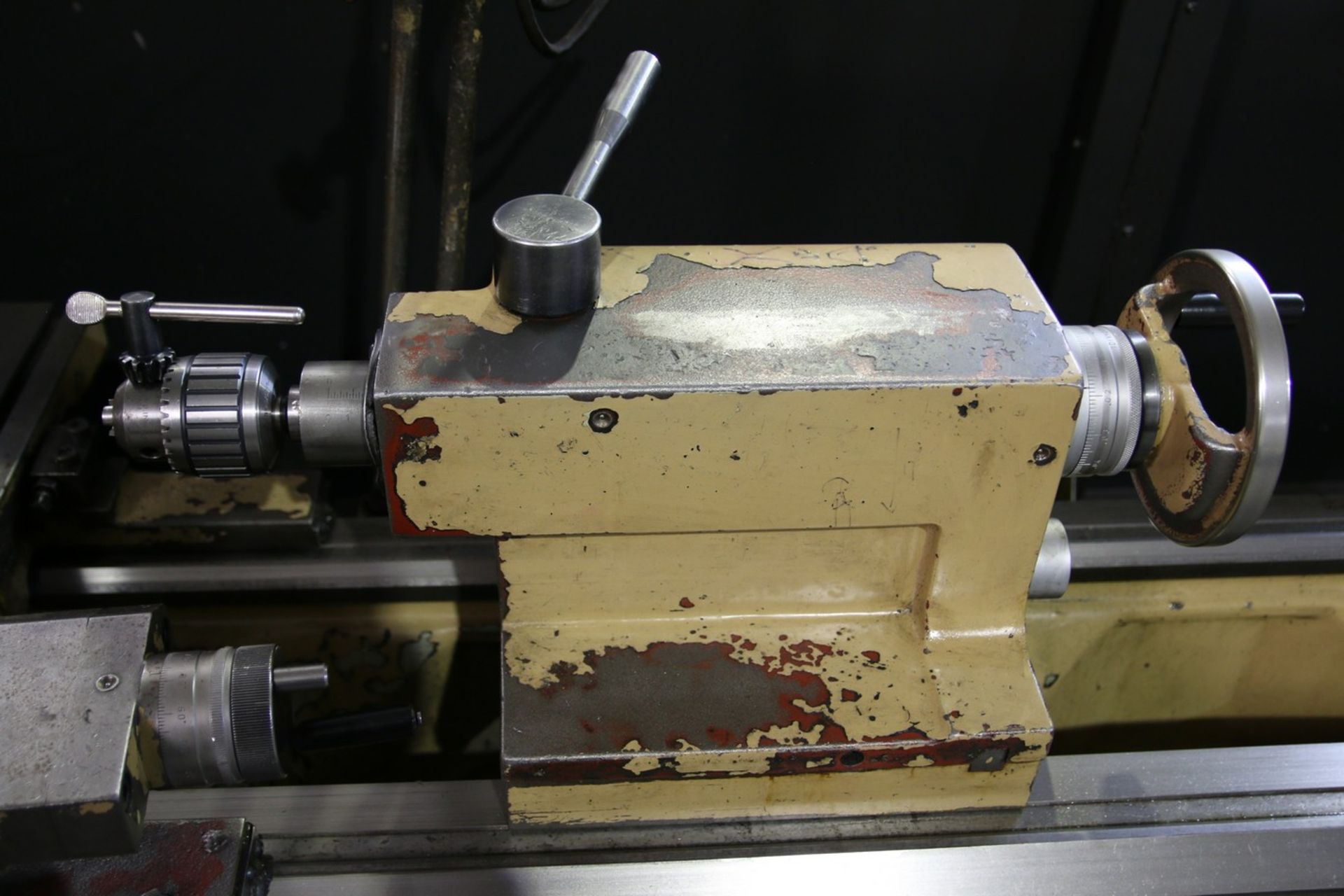 Bridgeport Romi 16-8 Bridgeport Romi 16-8 Engine Lathe Includes (2) Chucks, (1) 3 Jaw and (1) 4 Jaw, - Image 3 of 9