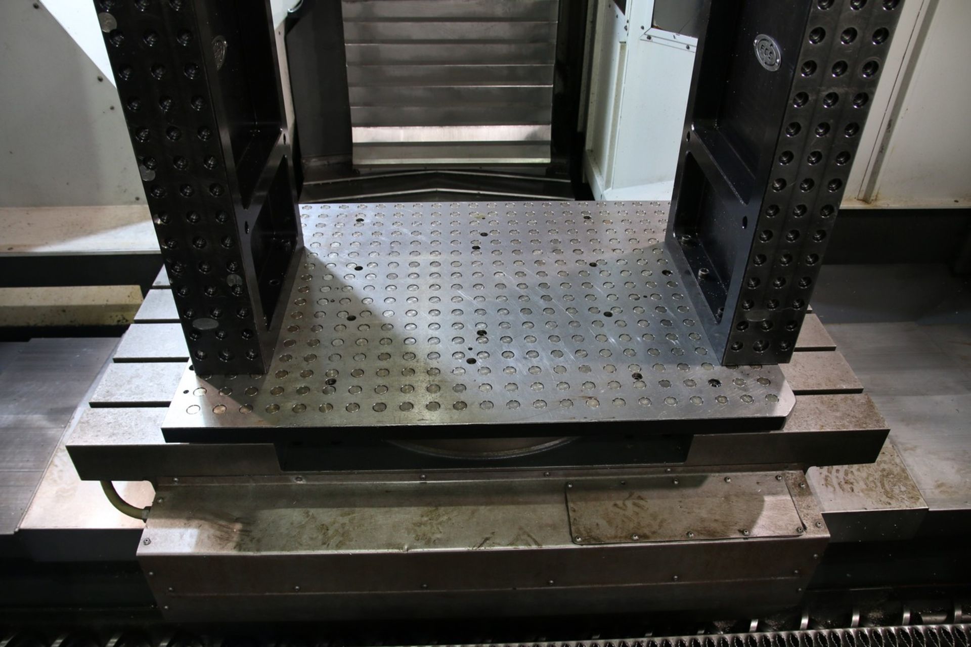 2014 Haas EC1600 YZT Horizontal Machining Center - Image 10 of 20