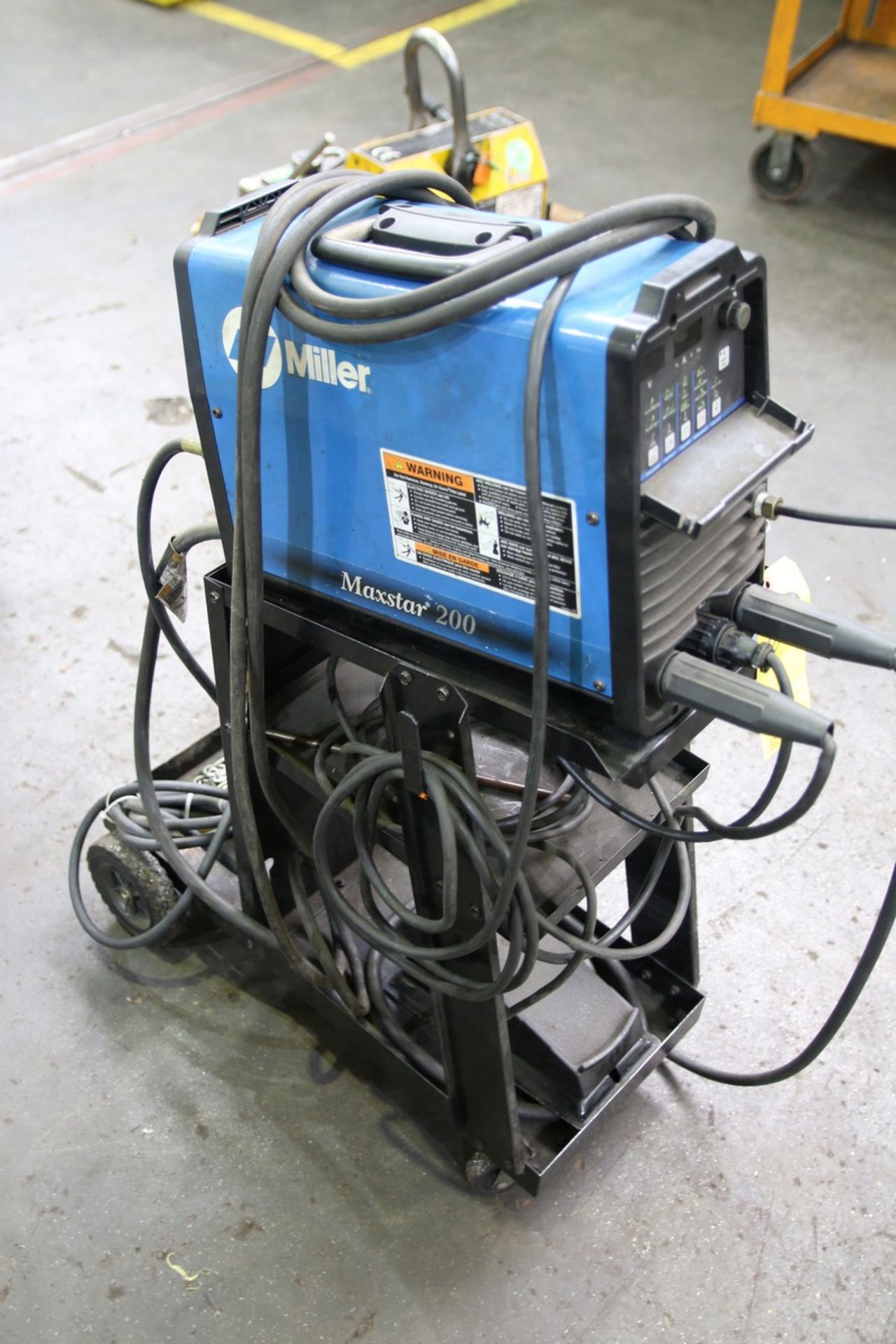 Miller Maxstar 200 Miller Maxstar 200 Welder with Cart and Accessories - Image 3 of 4