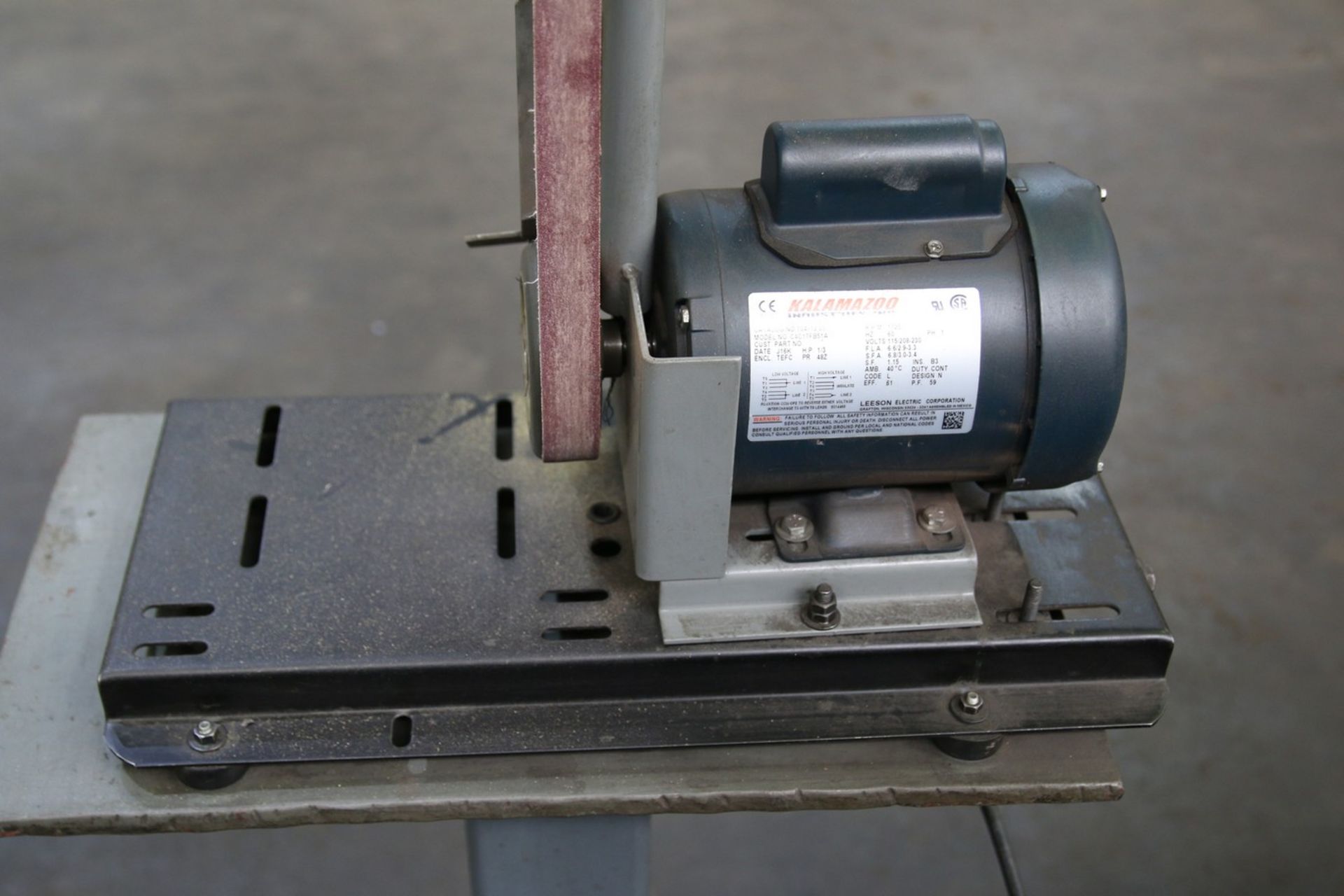 Kalamazoo Kalamazoo Vertical Belt Sander with Platform Stand - Image 3 of 3